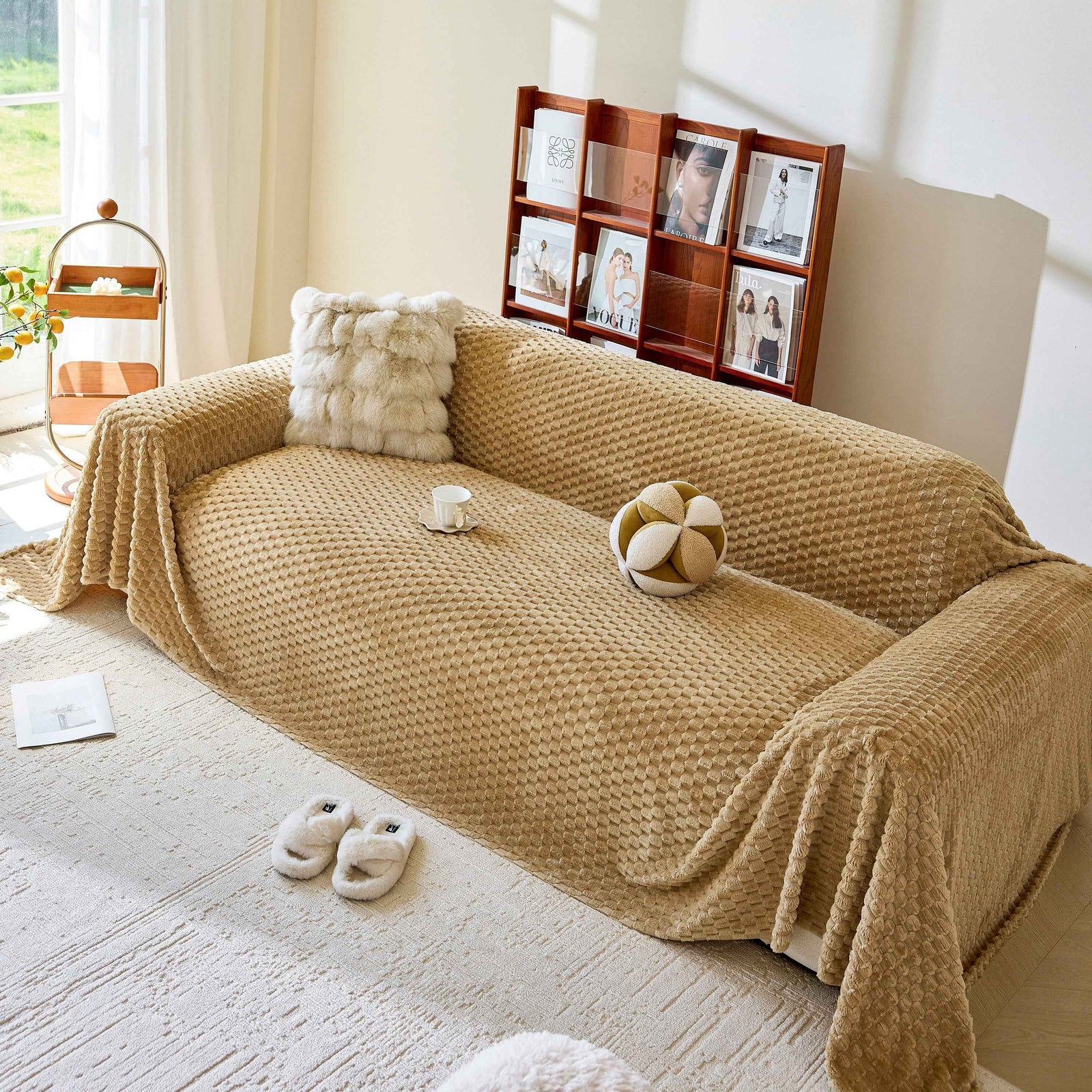 Thick Plush Non-Slip Sofa Throw Cover, Warm Soft Faux Fur Couch Protector for Winter