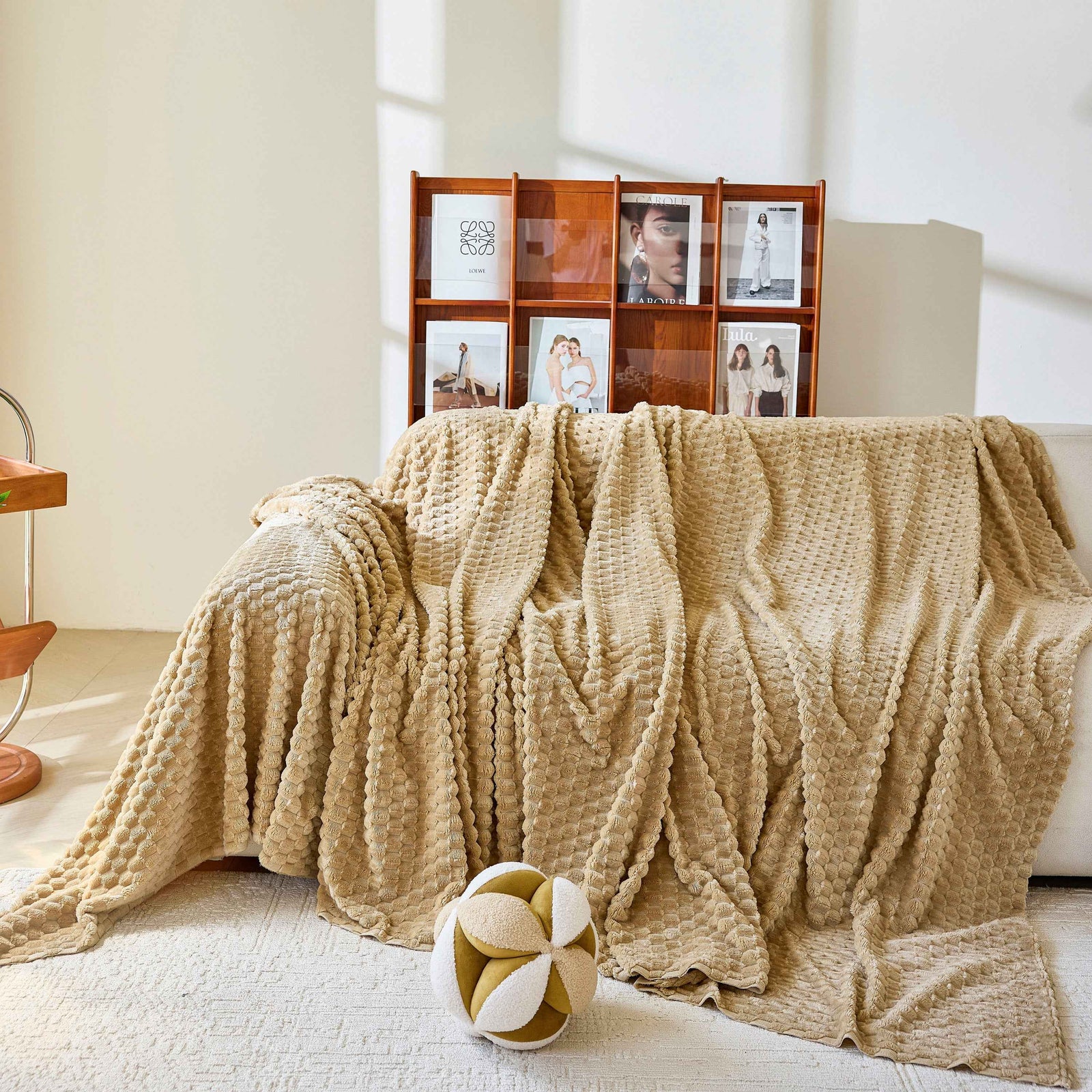 Thick Plush Non-Slip Sofa Throw Cover, Warm Soft Faux Fur Couch Protector for Winter