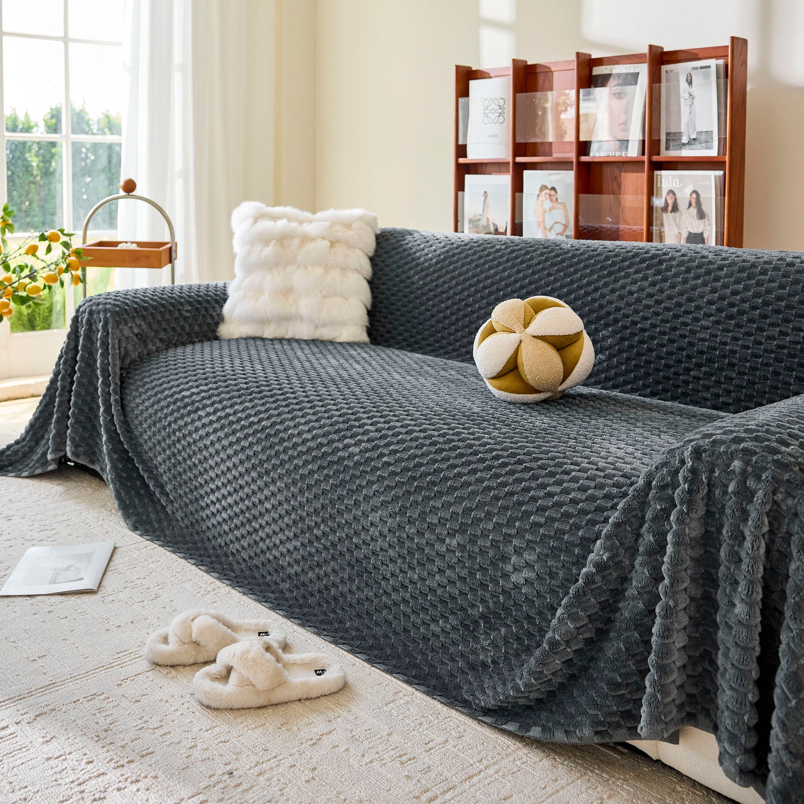 Thick Plush Non-Slip Sofa Throw Cover, Warm Soft Faux Fur Couch Protector for Winter