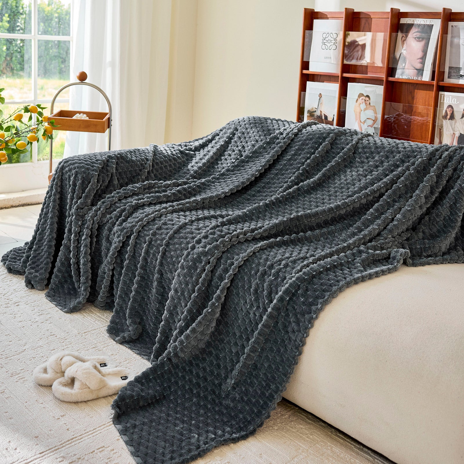 Thick Plush Non-Slip Sofa Throw Cover, Warm Soft Faux Fur Couch Protector for Winter