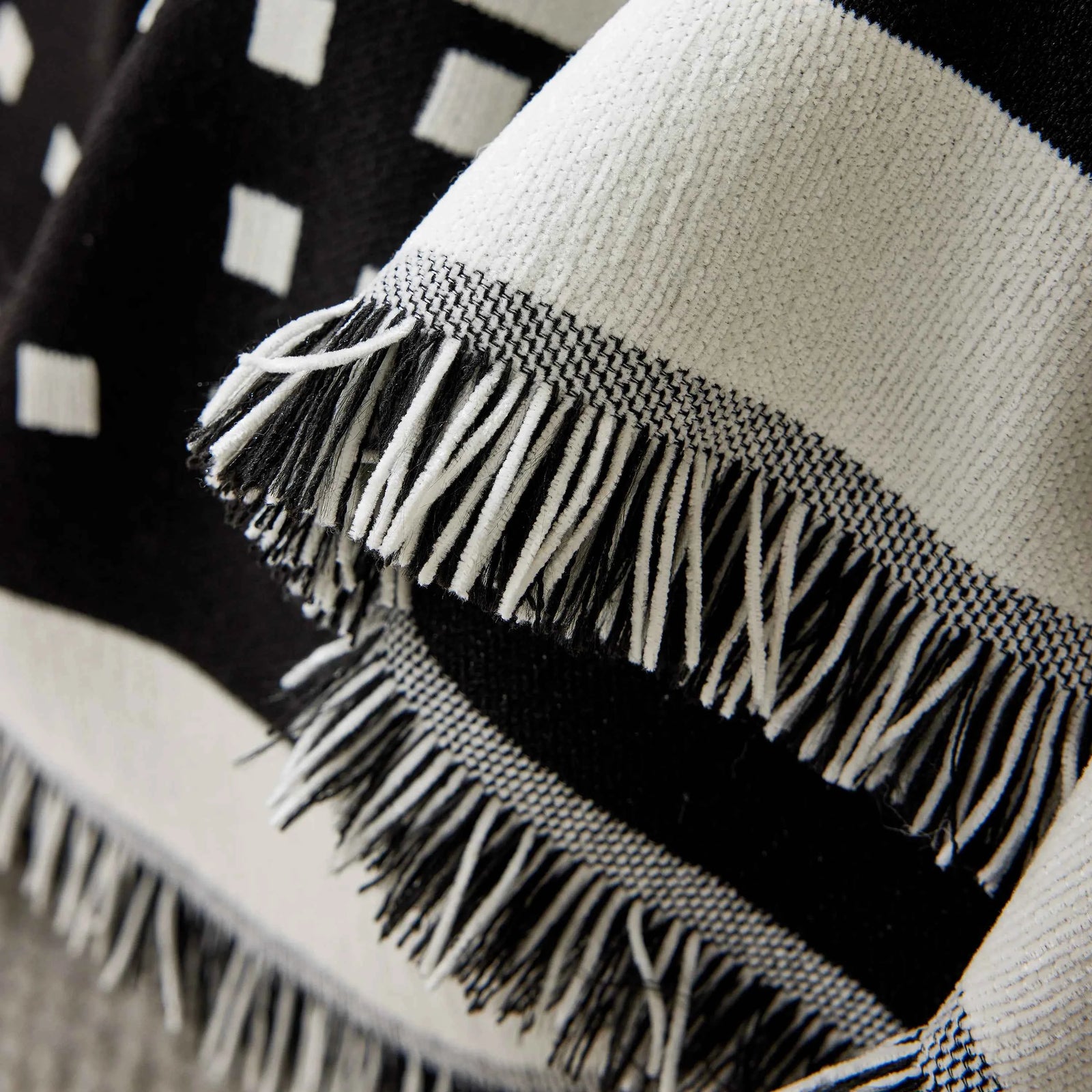 Reversible Chenille Sofa Covers for Pets, Large Throw Blanket for Couch, Blanket on The Sofa