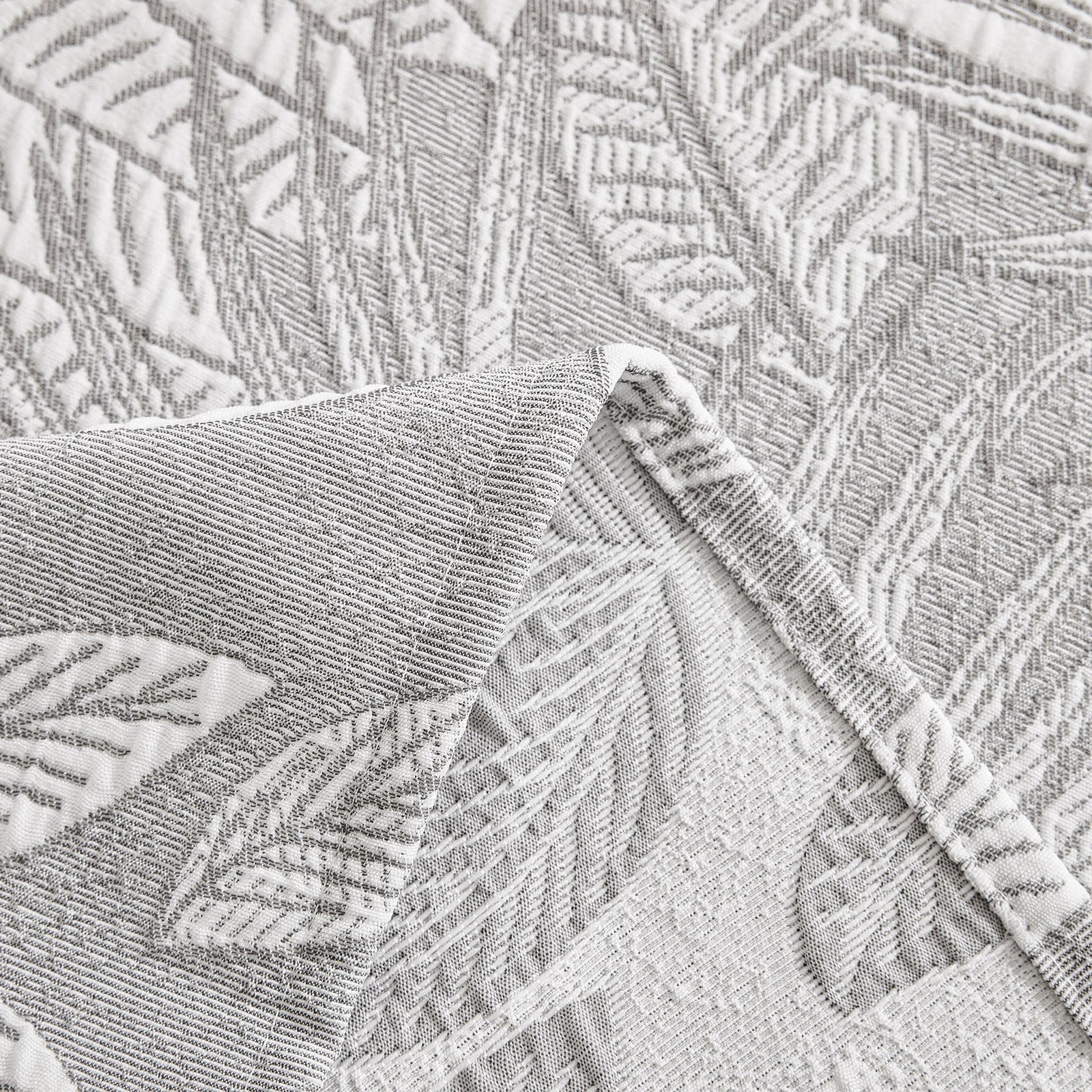 Tropical Botanical Leaf Texture Furniture Protector Blanket Soft Breathable Sofa Cover