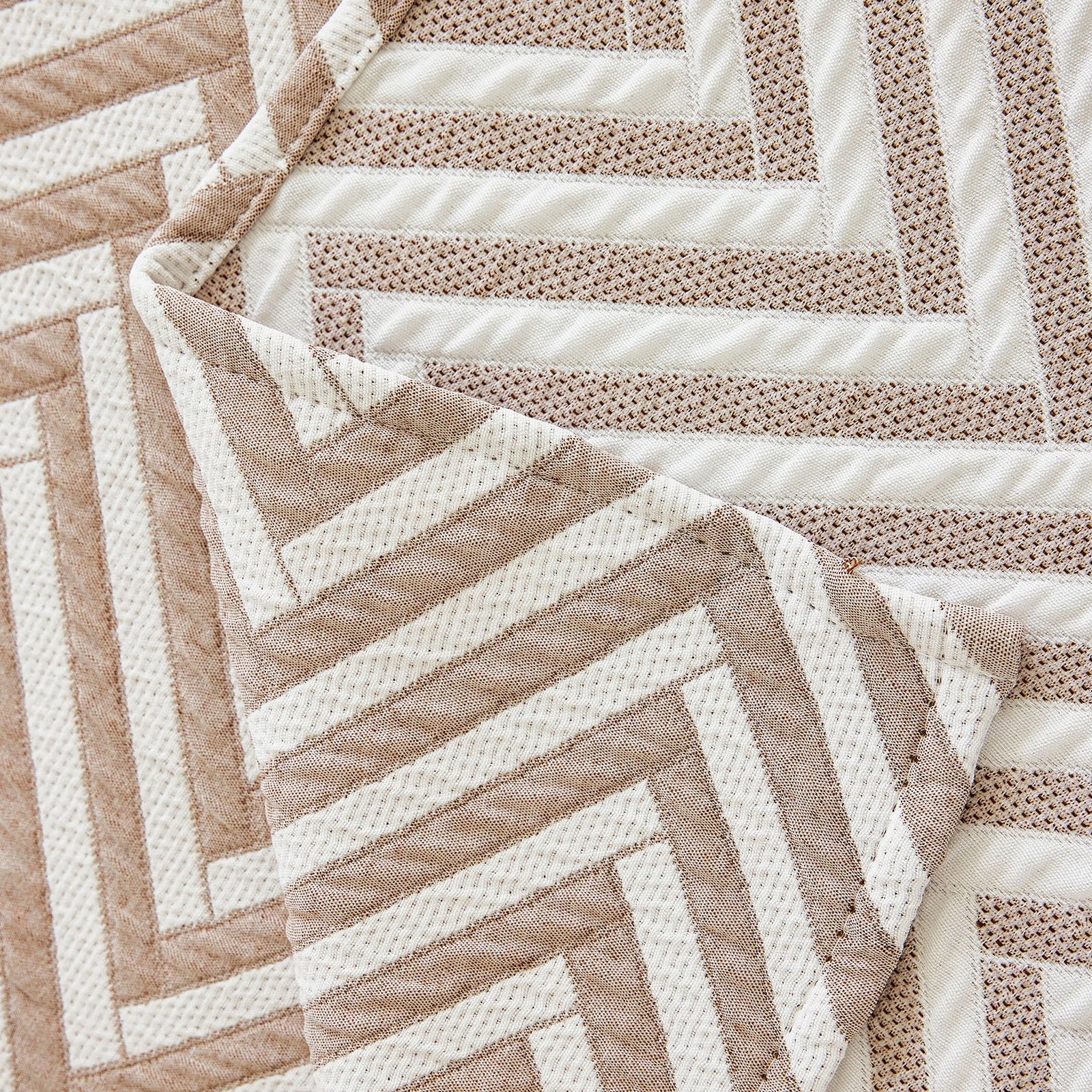 Three Layer Woven Soft Breathable Sofa Cover Blanket, Textured Chevron Couch Cover