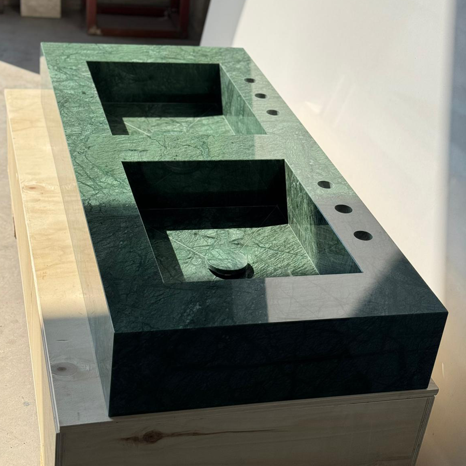 Handcrafted Verde Guatemala Marble Custom Double Sink (Ns-105)