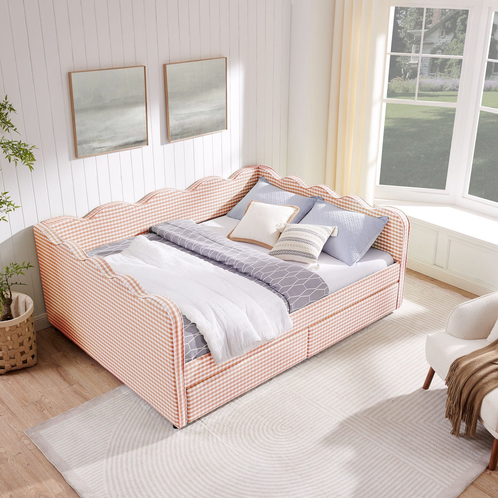 Gingham Daybed With USB Charging Port, Wave-Shaped Design