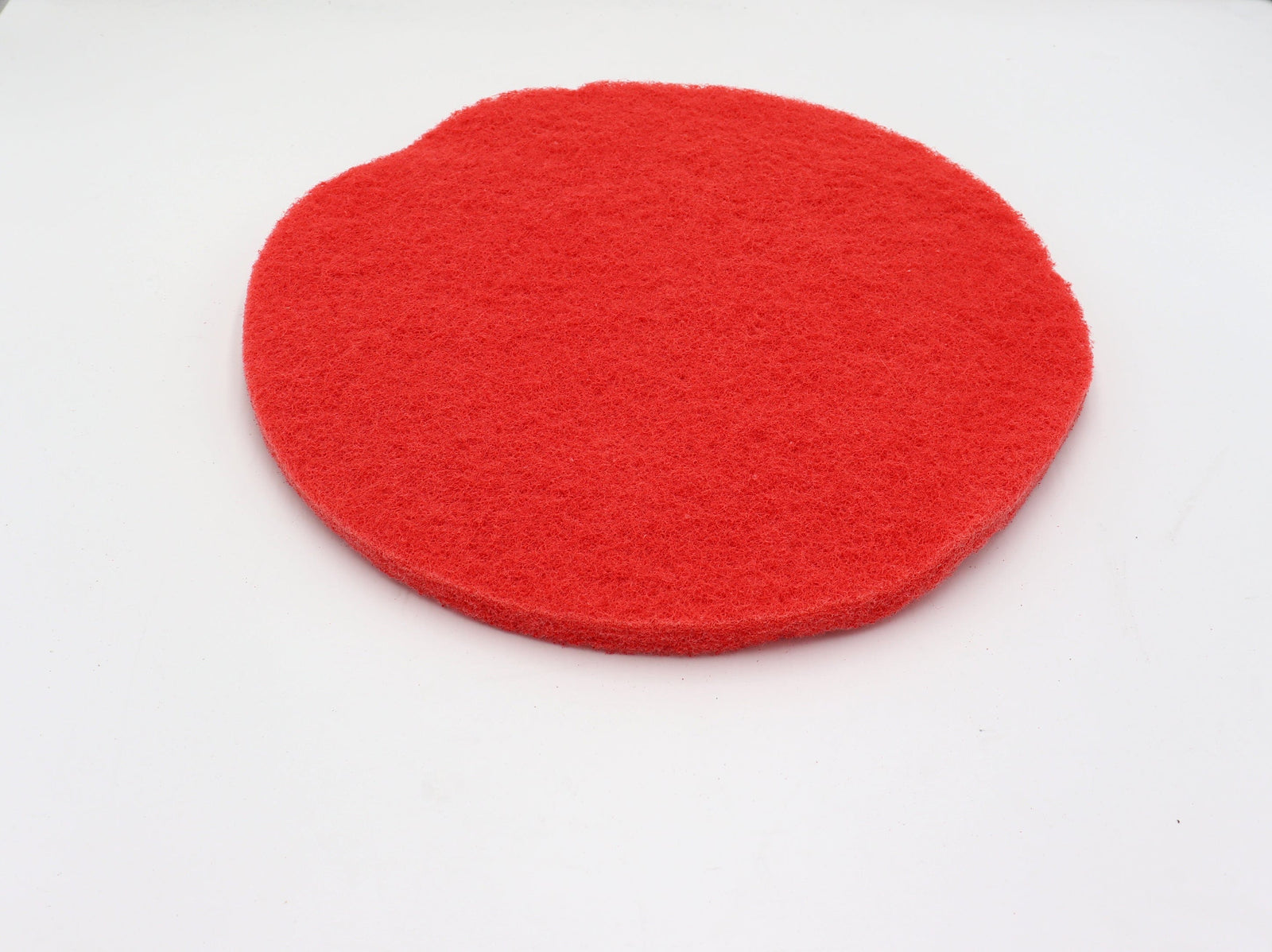 One Medium Duty Rough Scrubbing Pad For The 15