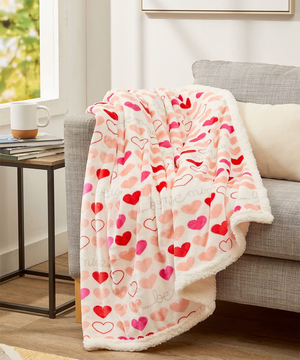 Decor & More Amor Eterno Be Mine Love Collection Valentine's Day Heart Ultra Plush Throw Blanket (50
