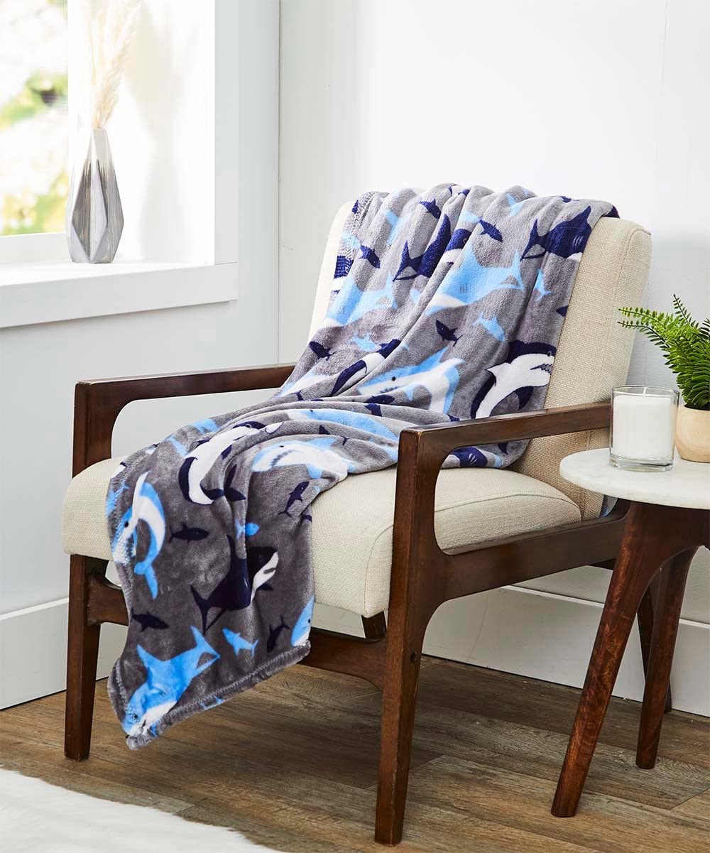 Decor & More American Pride Collection Microplush Throw Blanket (50