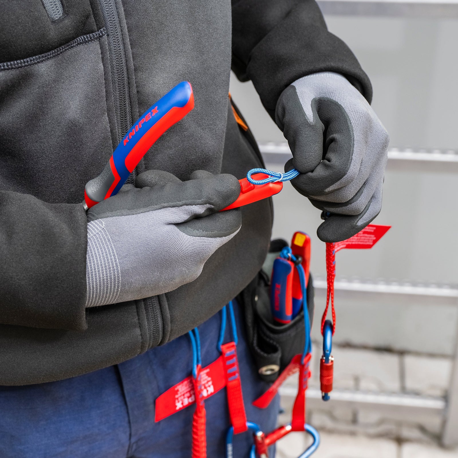 Knipex High Leverage Diagonal Cutters With Comfort Grip 8