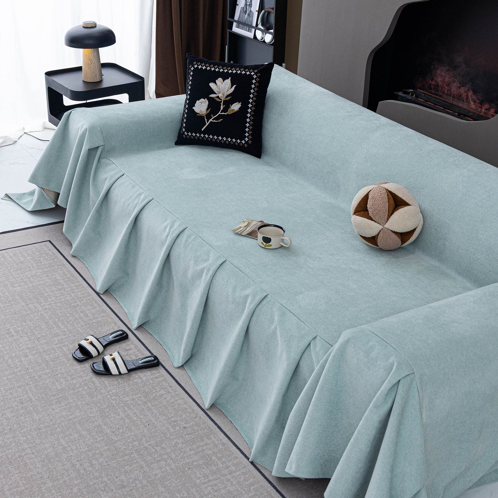 Water Resistant Couch Cover, Non Slip Furniture Protector for Leather & Fabric Sofa