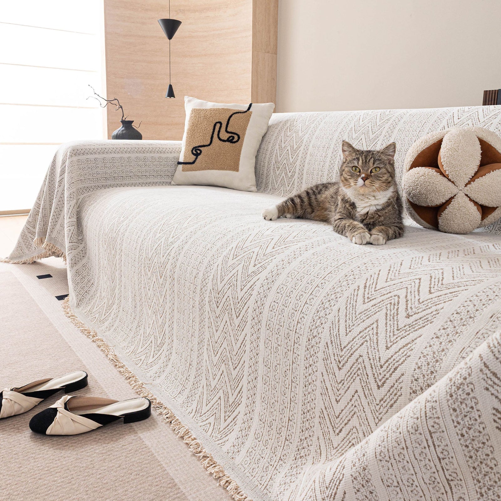 Decorative Slipcover for Pets, Kids, Boho Woven Couch Cover Throw Blanket with Tassel