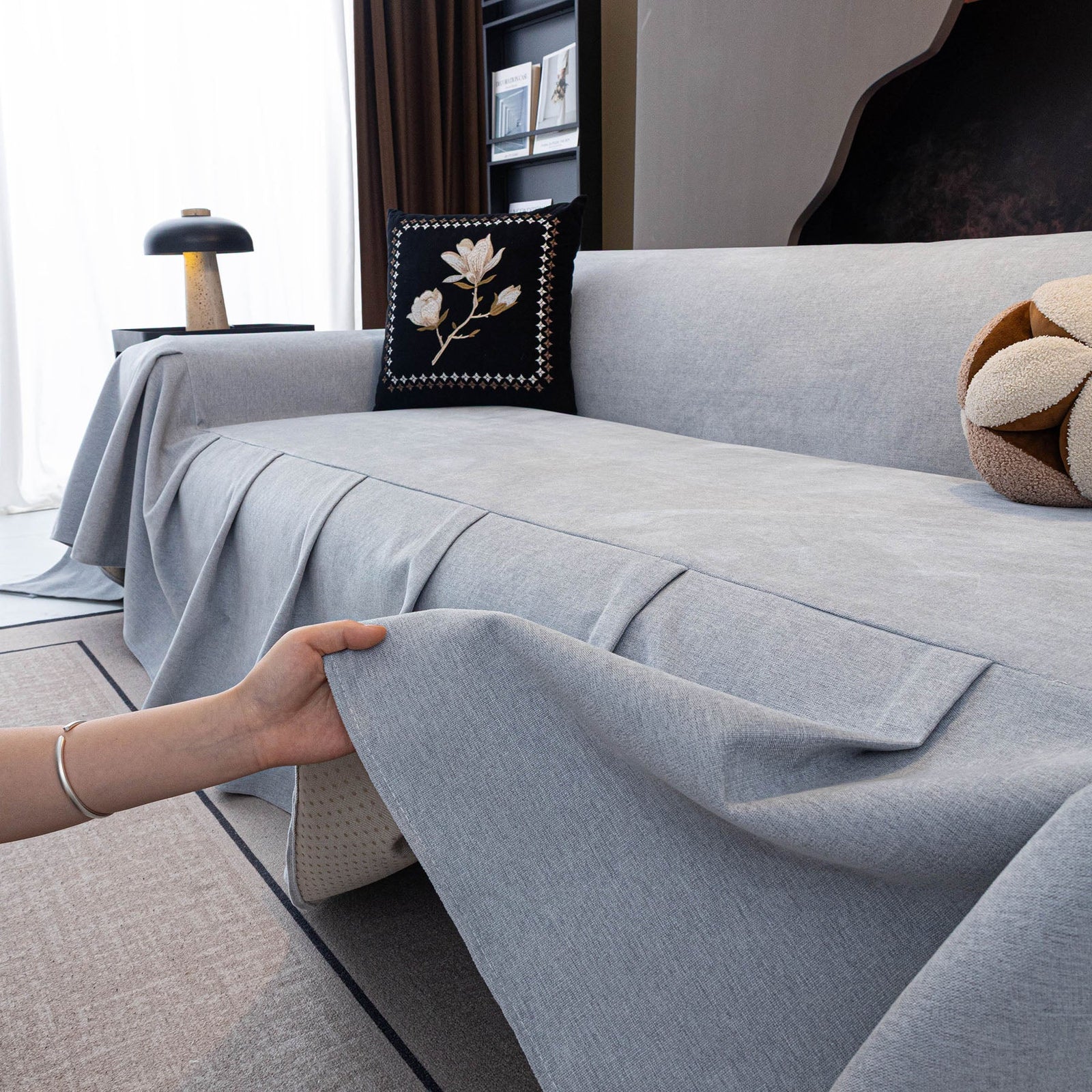 Water Resistant Couch Cover, Non Slip Furniture Protector for Leather & Fabric Sofa
