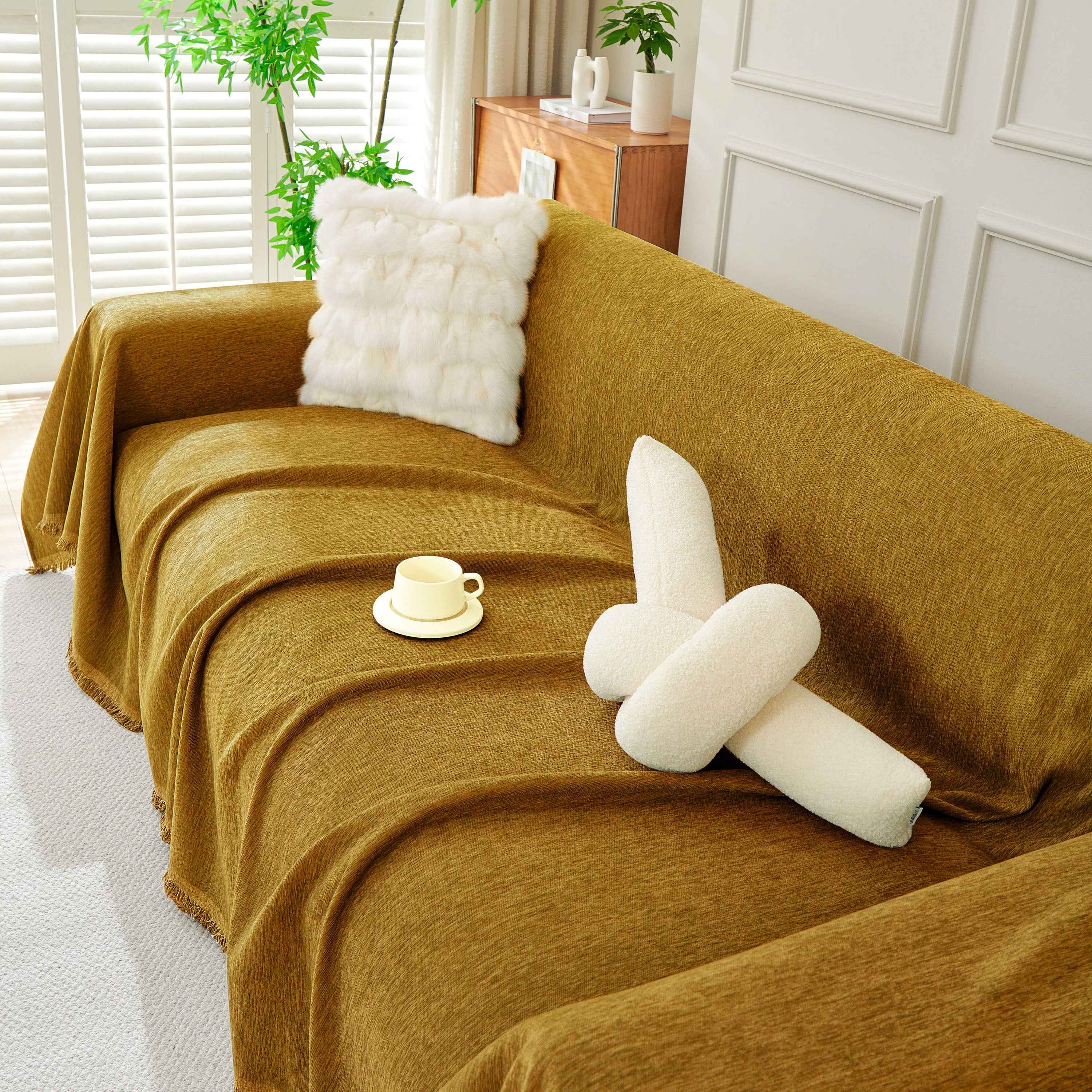Solid Color Chenille Sofa Throw Blanket, Modern Decor Soft Couch Cover with Fringes