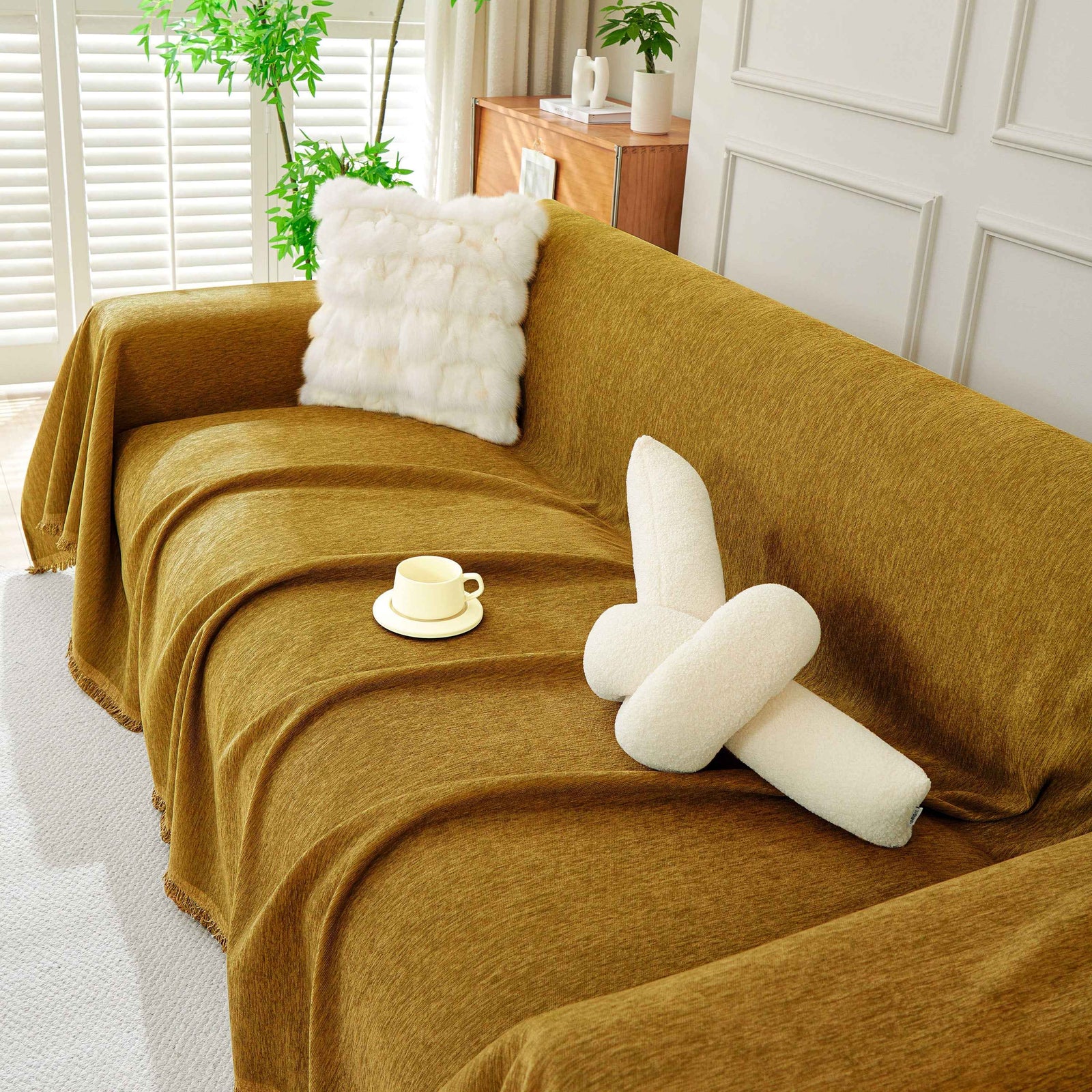 Solid Color Chenille Sofa Throw Blanket, Modern Decor Soft Couch Cover with Fringes