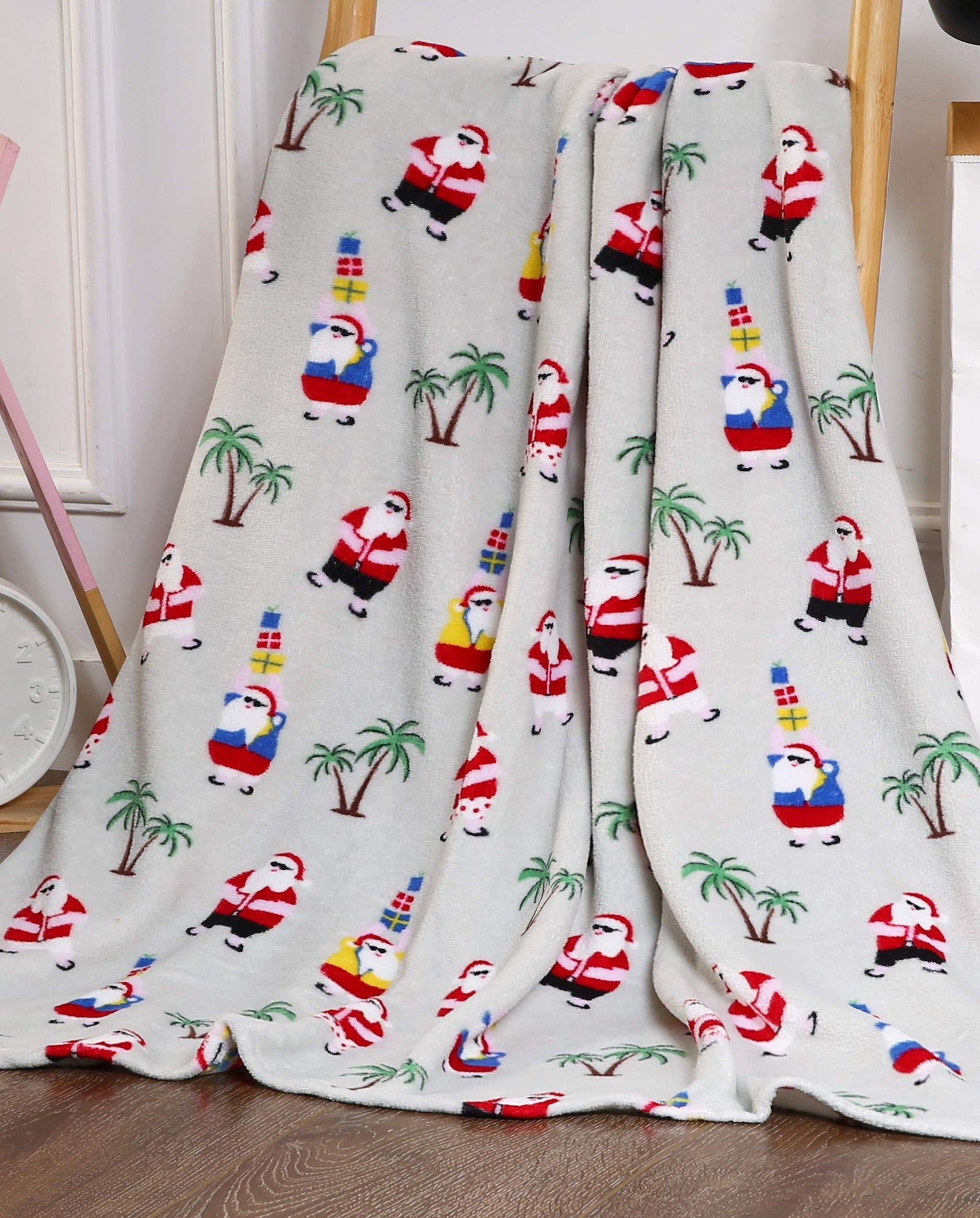 Decor & More Home Essentials Christmas Throw