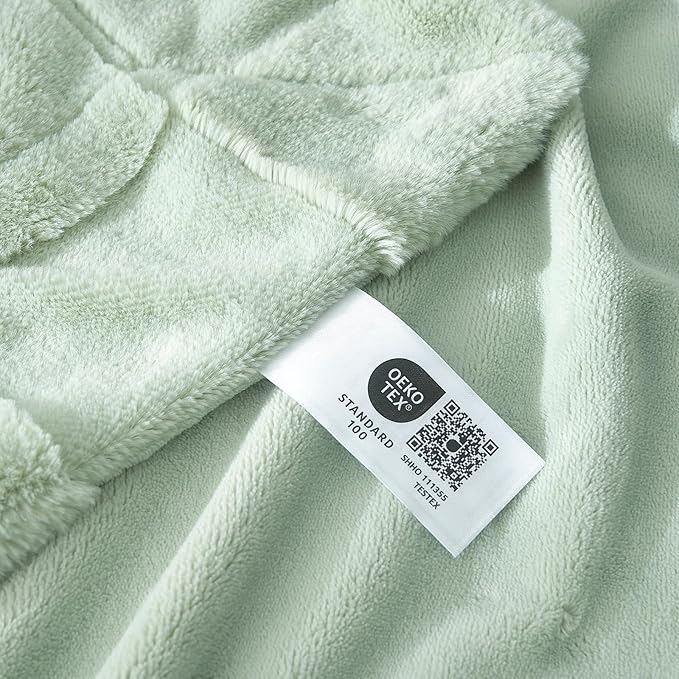 Cozy Bliss Checkered White Faux Rabbit Fur Throw Blanket, Soft Fuzzy Fluffy Minky Cream Furry Blankets for Couch, Bed (Sage Green, King(108