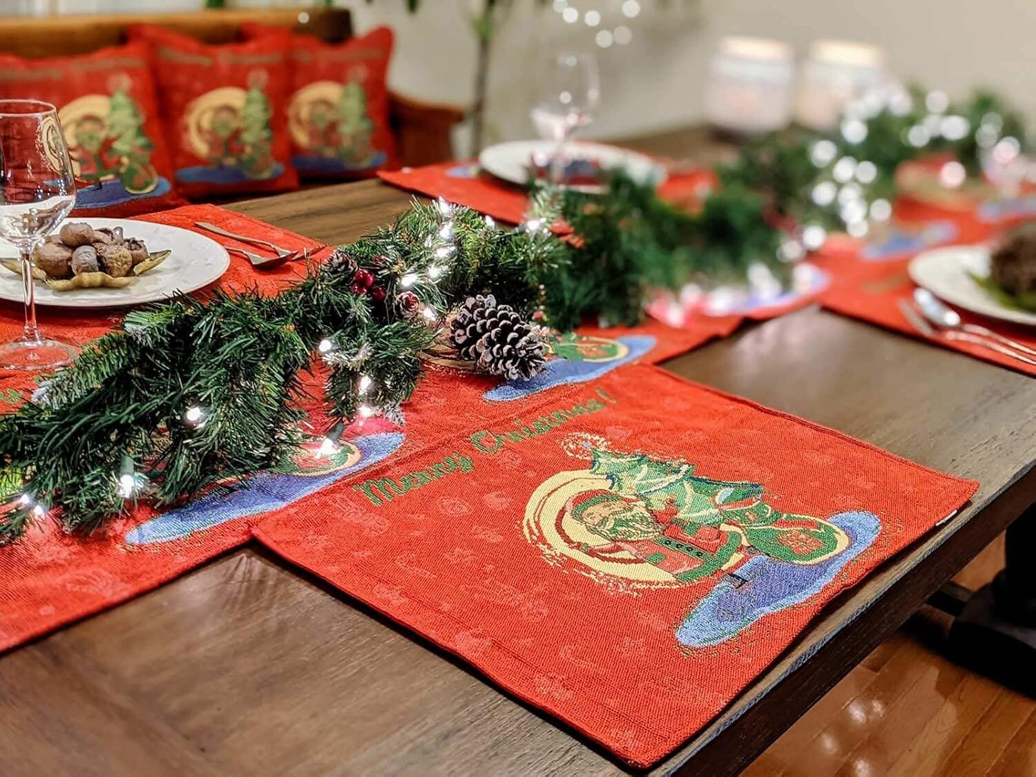 DaDa Bedding Red Santa Claus Christmas Tree Woven Tapestry Dining Table Runner (17615)