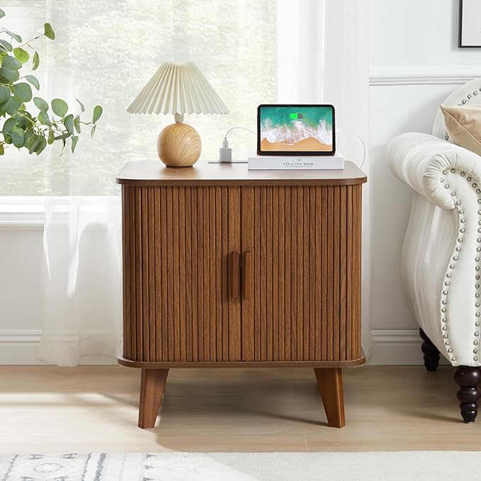Farmhouse Square End Table with Charging Station, 24
