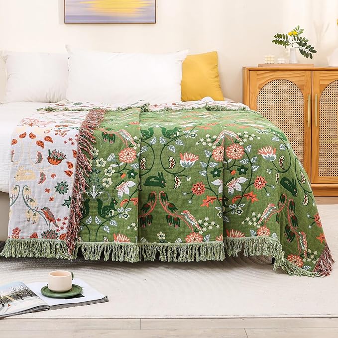 Boho Throw Blanket for Bed, 100% Cotton Ultra Soft Rustic Quilt King Blanket Florals and Animals Printed Farmhouse Decor Large Bed Blankets,90