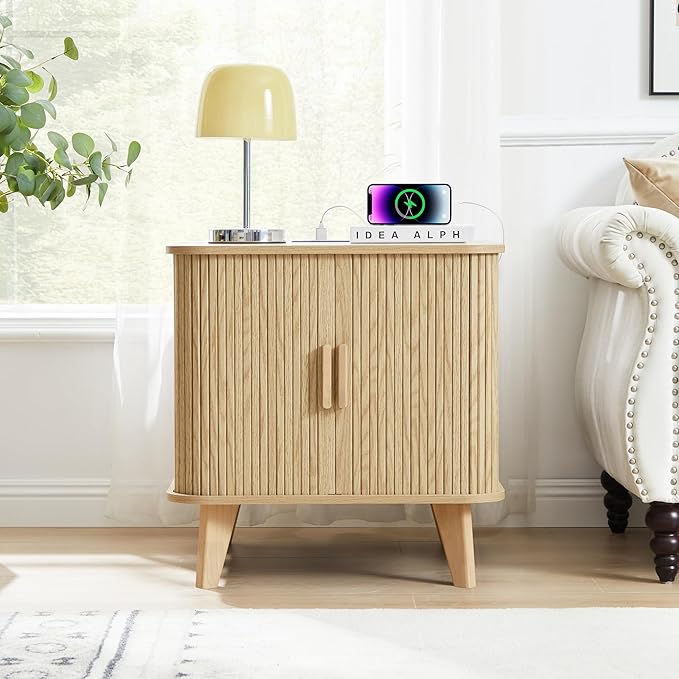 Farmhouse Square End Table with Charging Station, 24