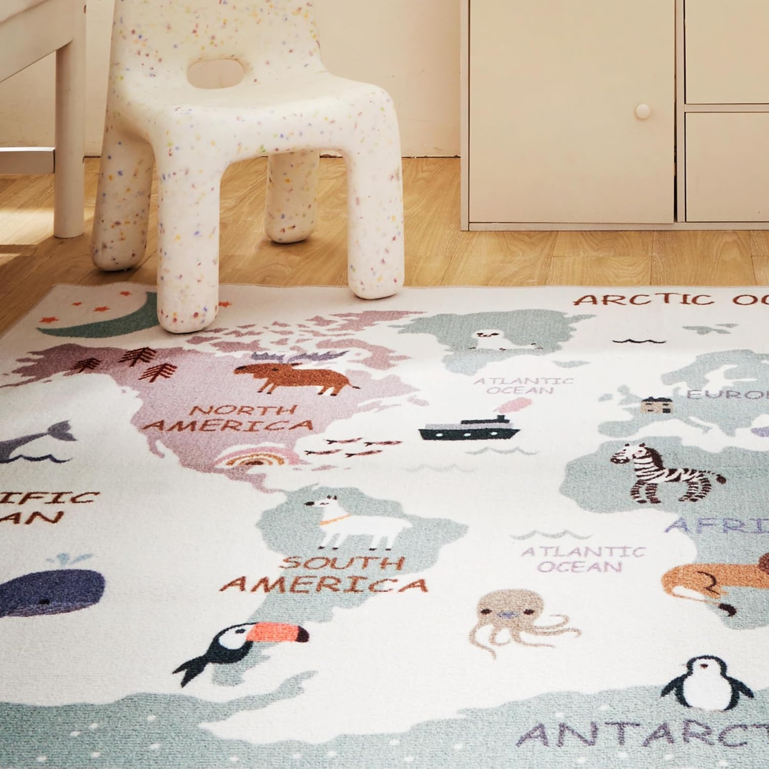 Kids Rugs for Playroom, Non Slip Area Rugs for Bedroom - Animal Map