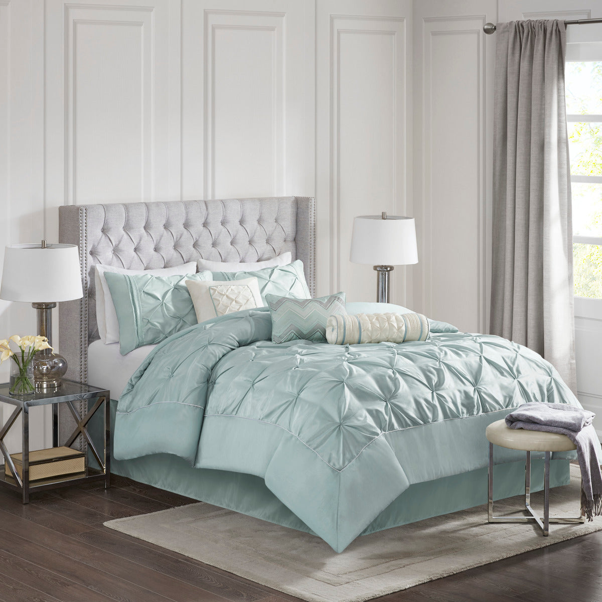 7 Piece Tufted Comforter Set - Seafoam King