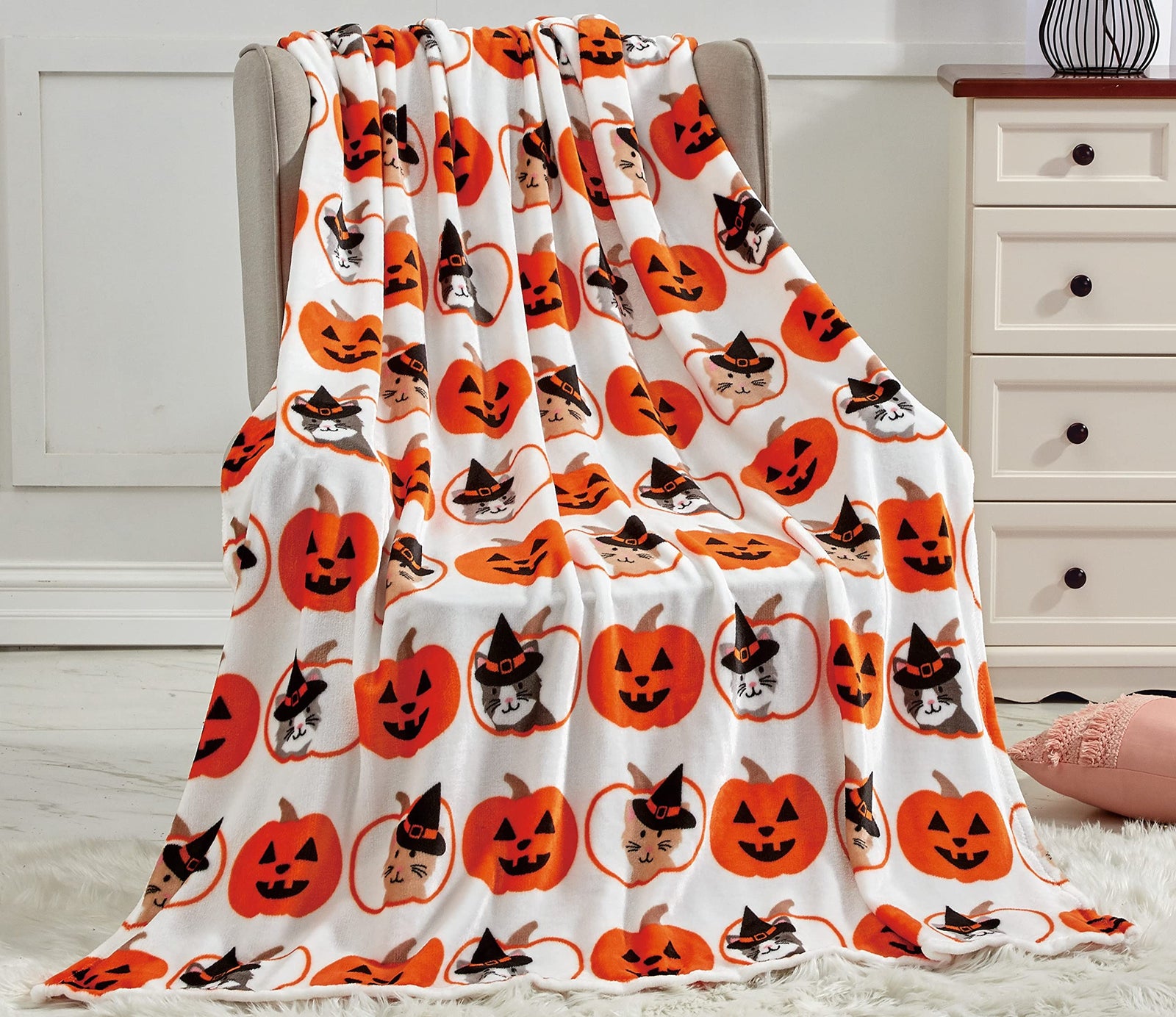 Decor & More Happy Halloween Microplush Throw Blanket (50