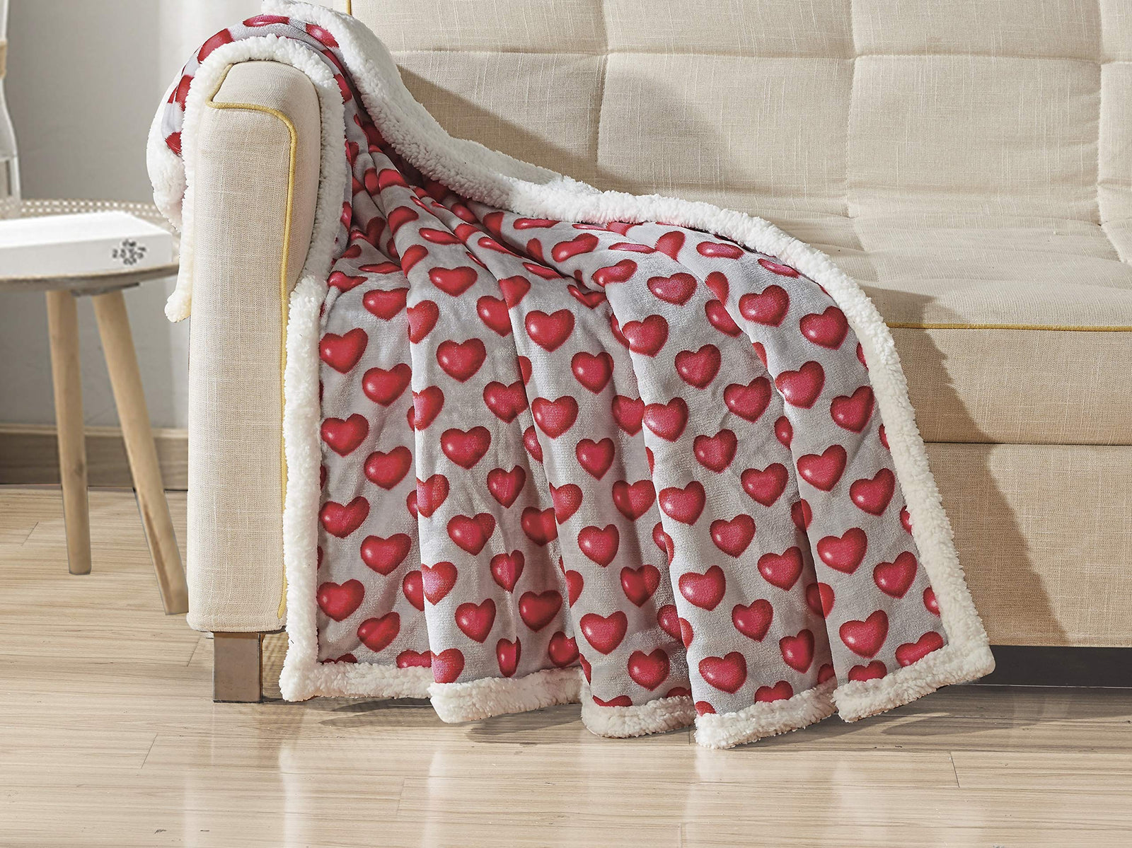 Decor & More Amor Eterno Be Mine Love Collection Valentine's Day Heart Ultra Plush Throw Blanket (50