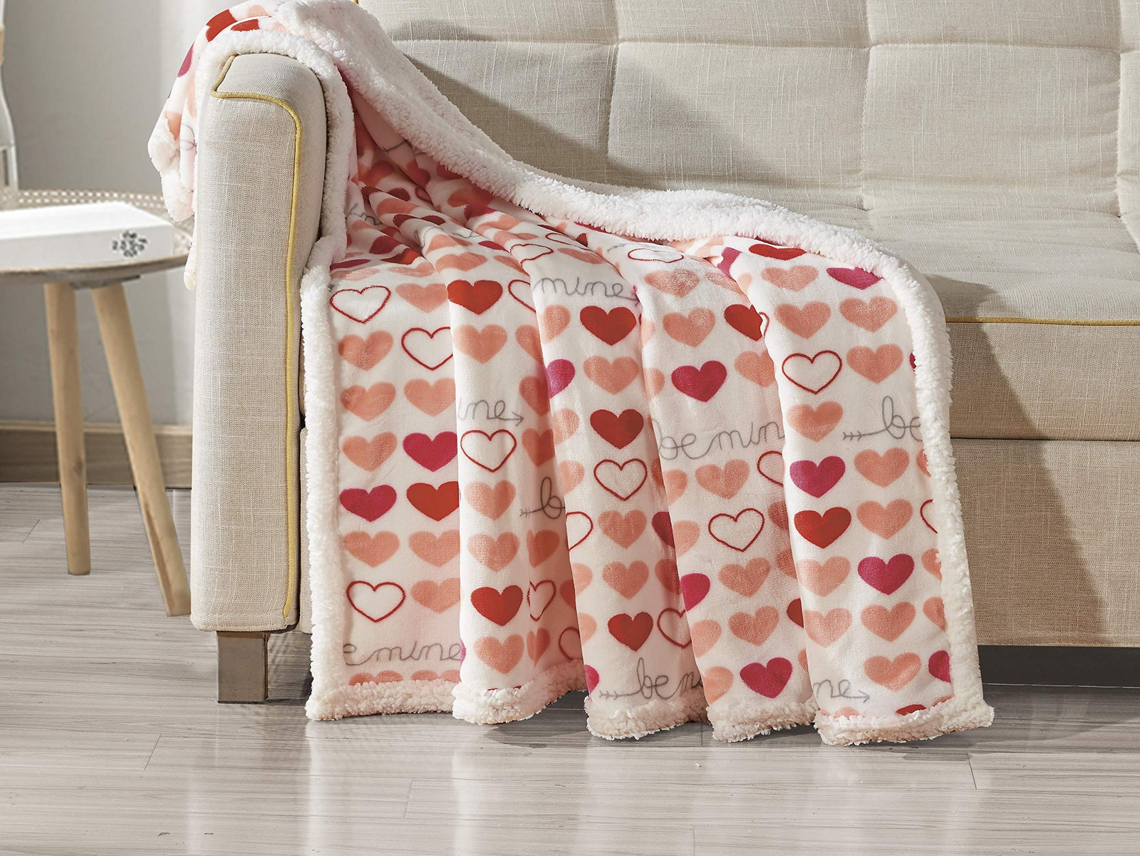 Decor & More Amor Eterno Be Mine Love Collection Valentine's Day Heart Ultra Plush Throw Blanket (50