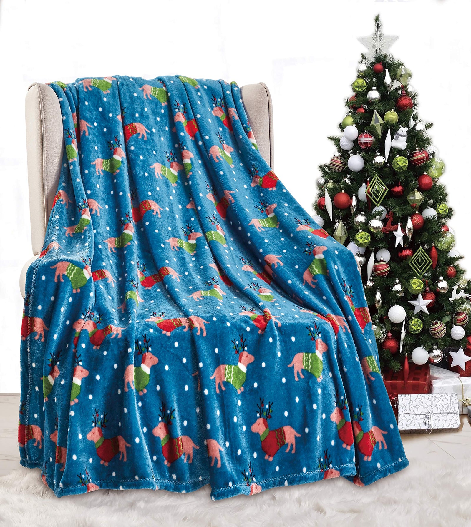 Decor & More Home Essentials Christmas Throw