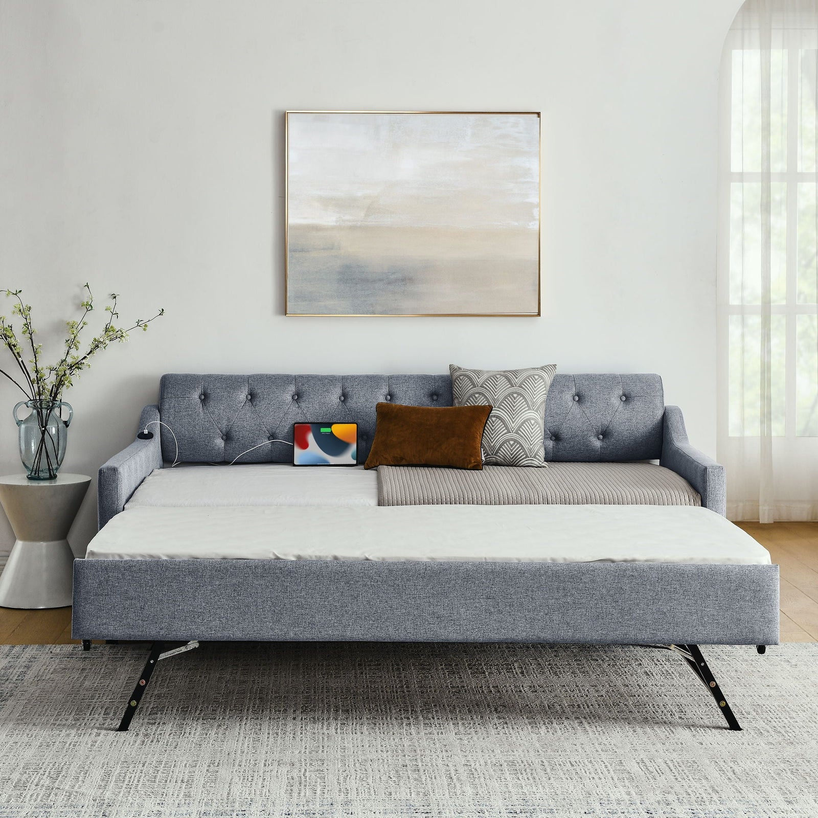 Size Upholstered Daybed With Trundle And USB Charging Armrest