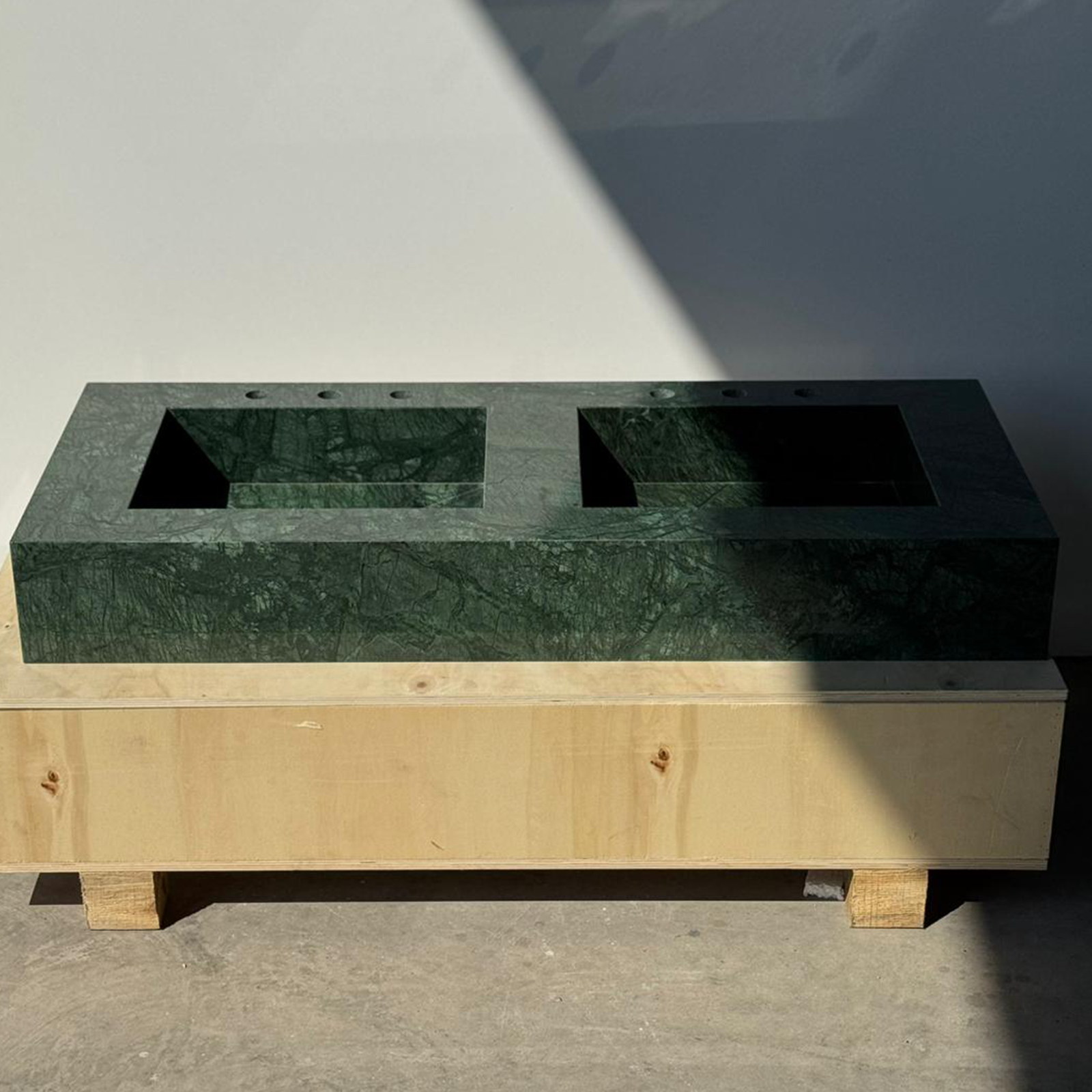 Handcrafted Verde Guatemala Marble Custom Double Sink (Ns-105)