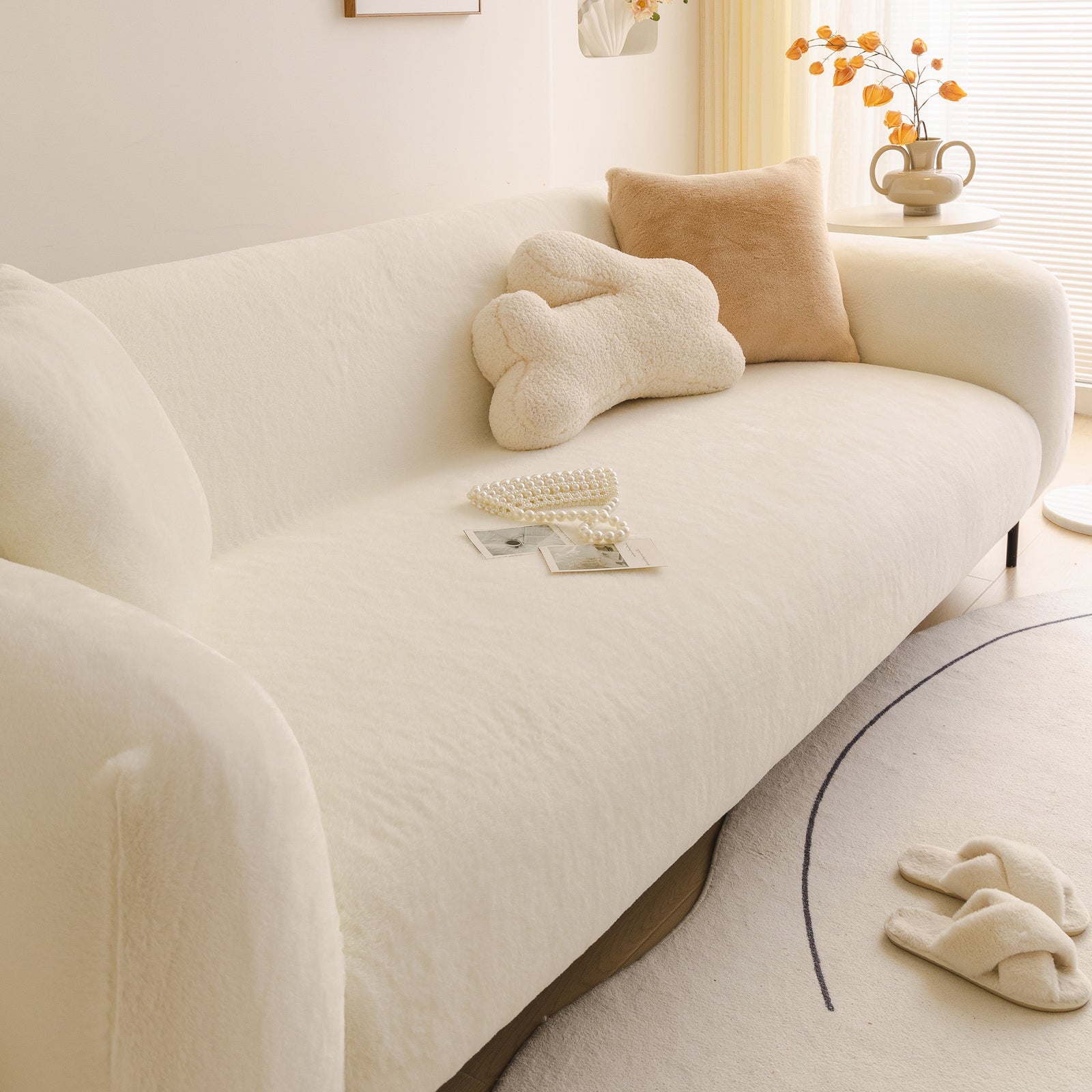 Soft Plush Warm Sofa Cover Stretchable Cozy Velvet Couch Protector for Fall & Winter