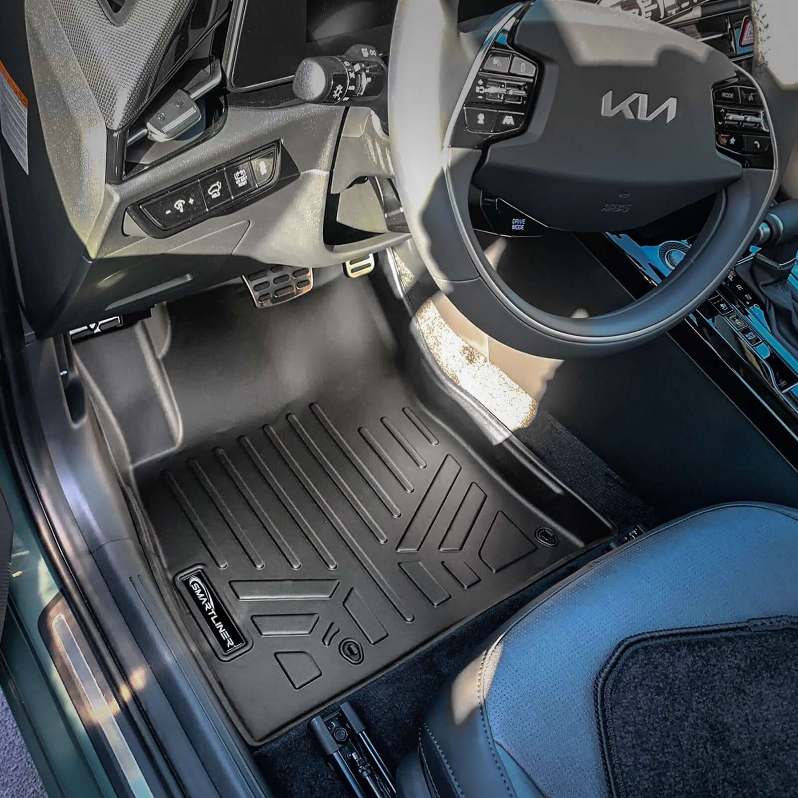 SMARTLINER Custom Fit Floor Liners For 2023-2025 Kia Niro PHEV