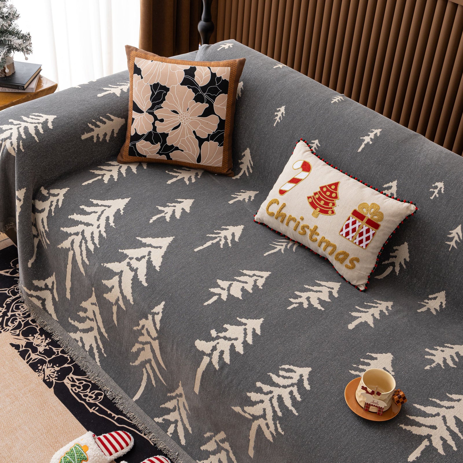 Modern Couch Covers for Couches Large Decorative Throw Blanket with Tassels for Couch