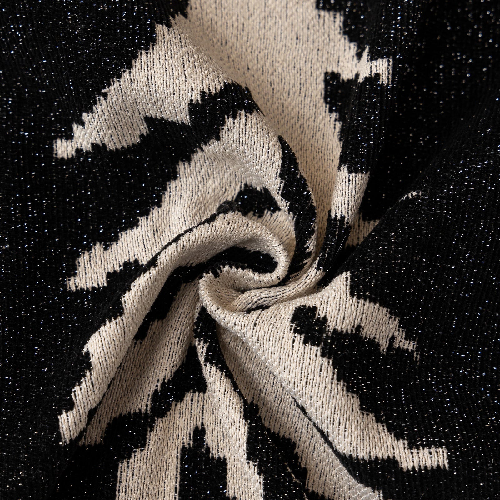 Modern Couch Covers for Couches Large Decorative Throw Blanket with Tassels for Couch
