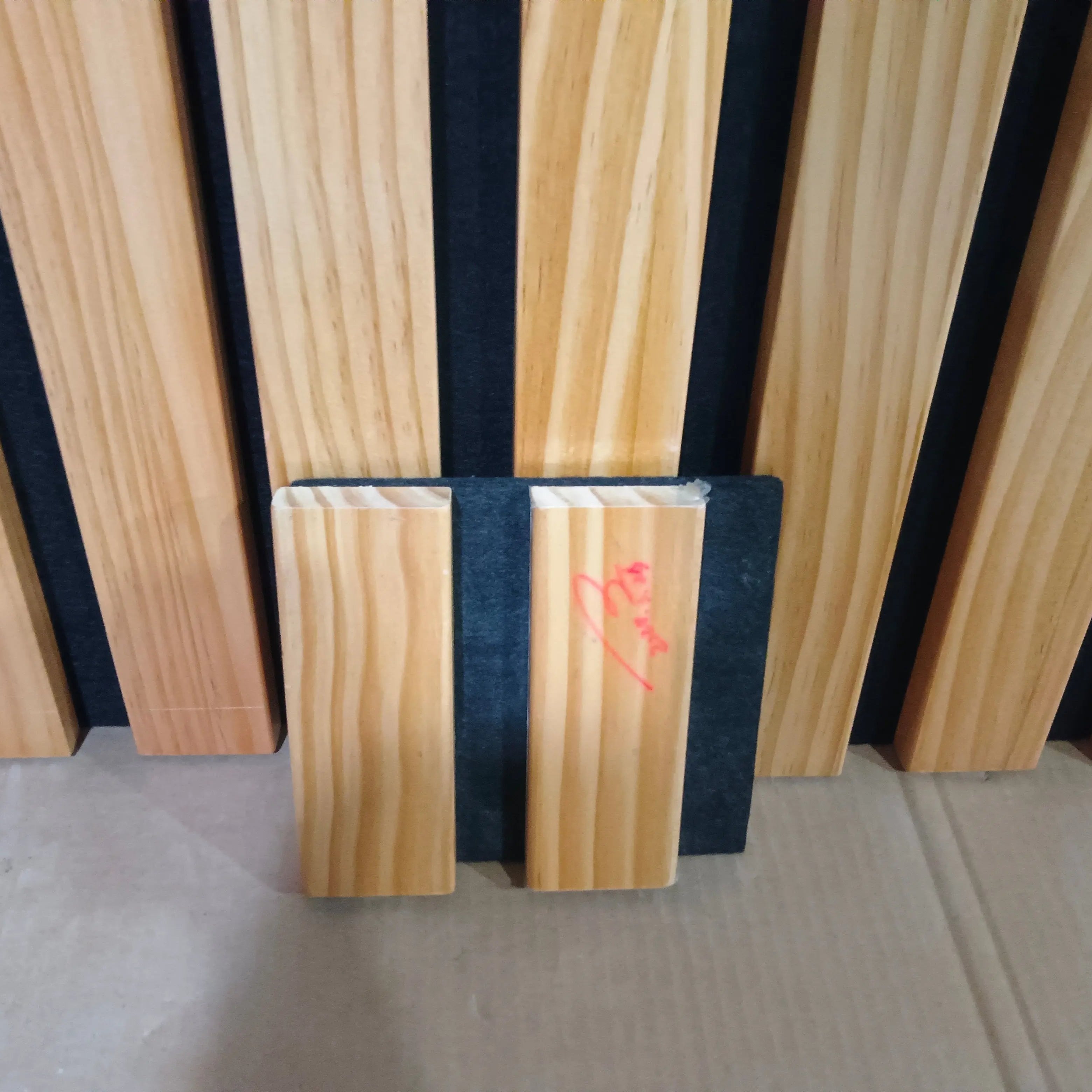 Broad Strip Wood Panels Full Sample Box (4 colors)