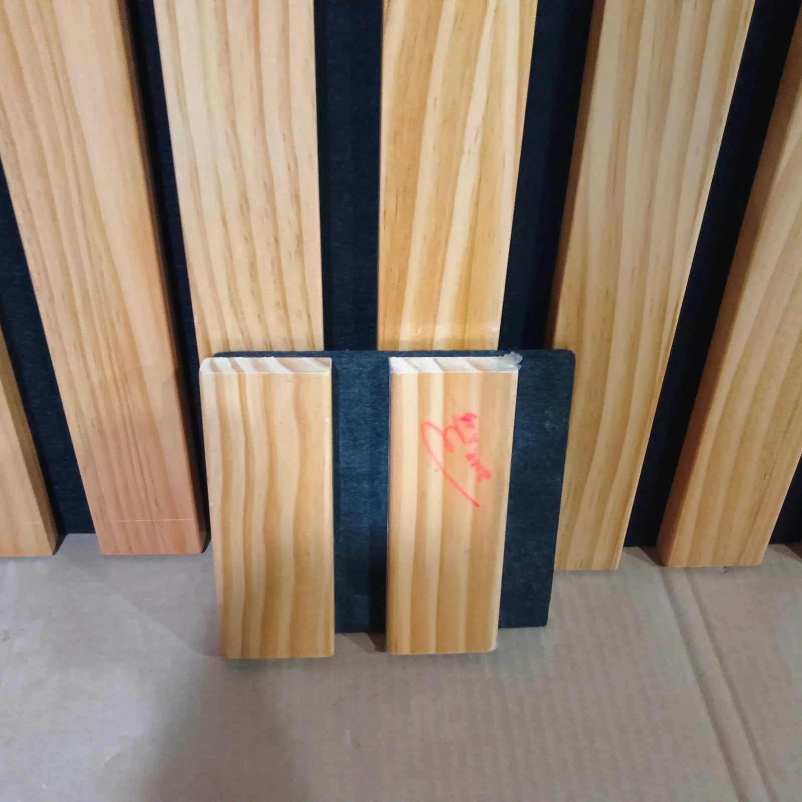 Broad Strip Wood Panels Full Sample Box (4 colors)