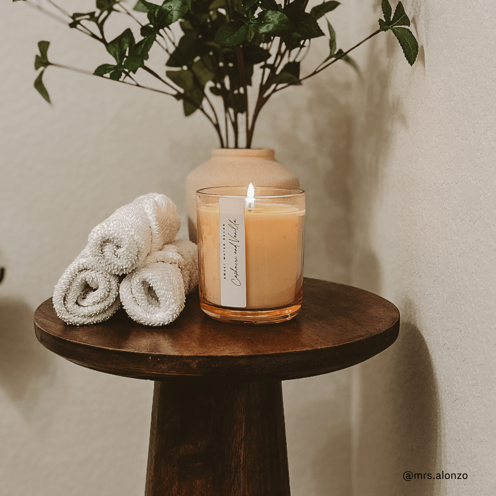 Cashmere and Vanilla Soy Candle - Tinted Glass Jar - 12 oz