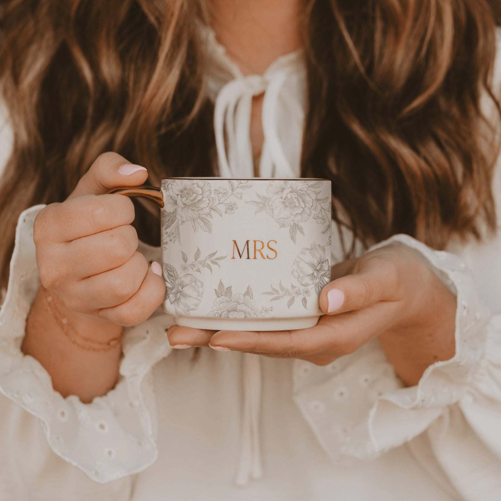 Mrs 14oz. Gold Handle Coffee Mug