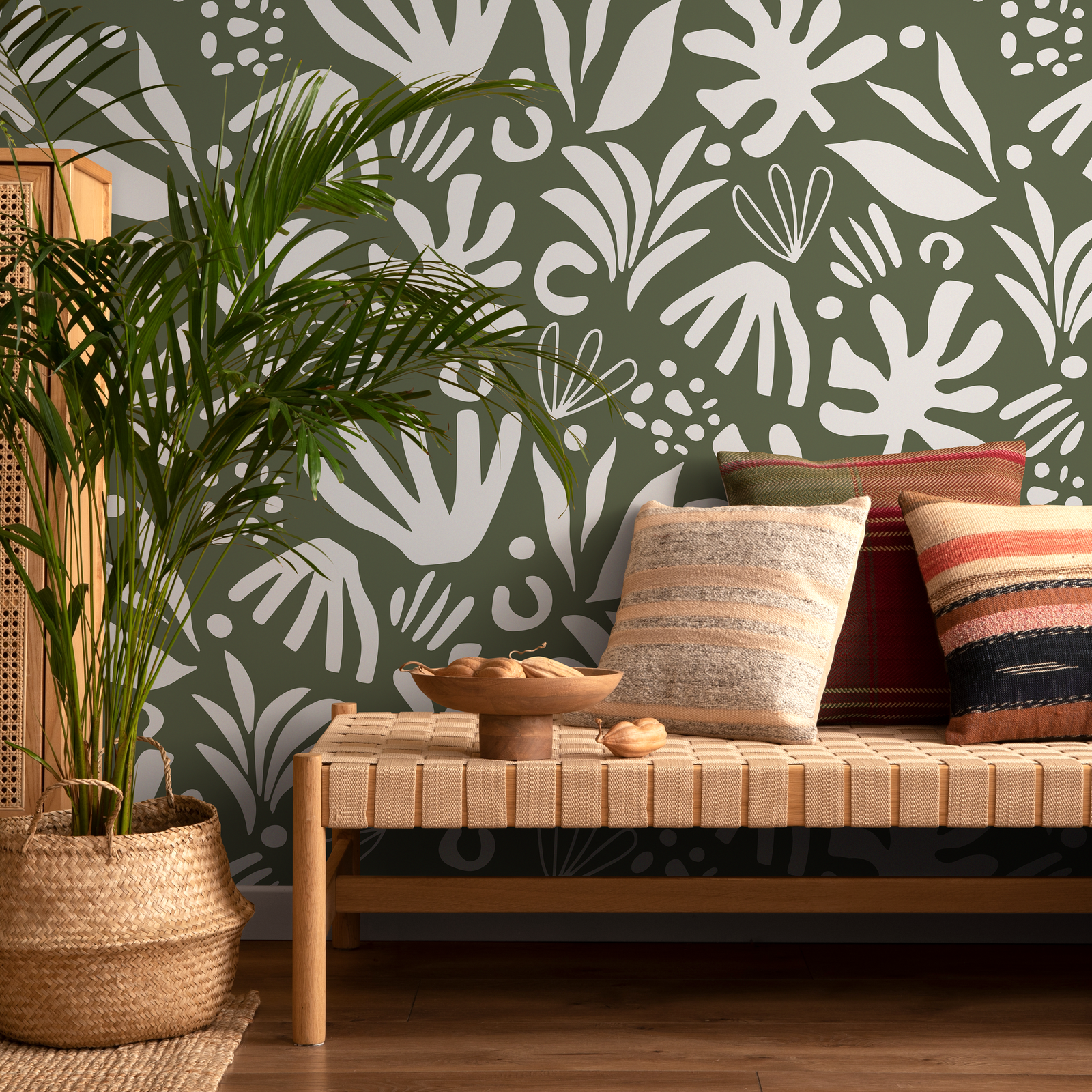 Abstract Wallpaper with Botanical Cutouts in Green and White - D680