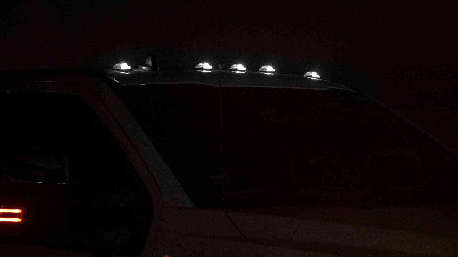 OLM Cab Light Replacement Set (Clear Lens/White Light) - 2017-2022 Ford Super Duty F250/F350