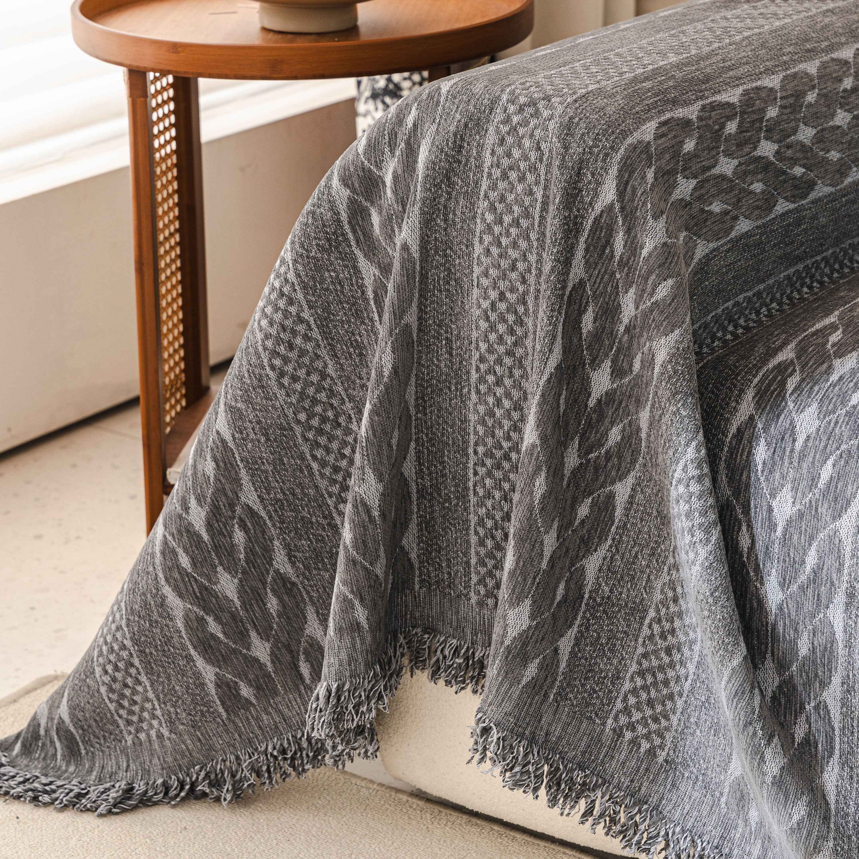 Sofa Cover Blanket Throw with Tassels, Decorative Furniture Protector for Dogs/Pets