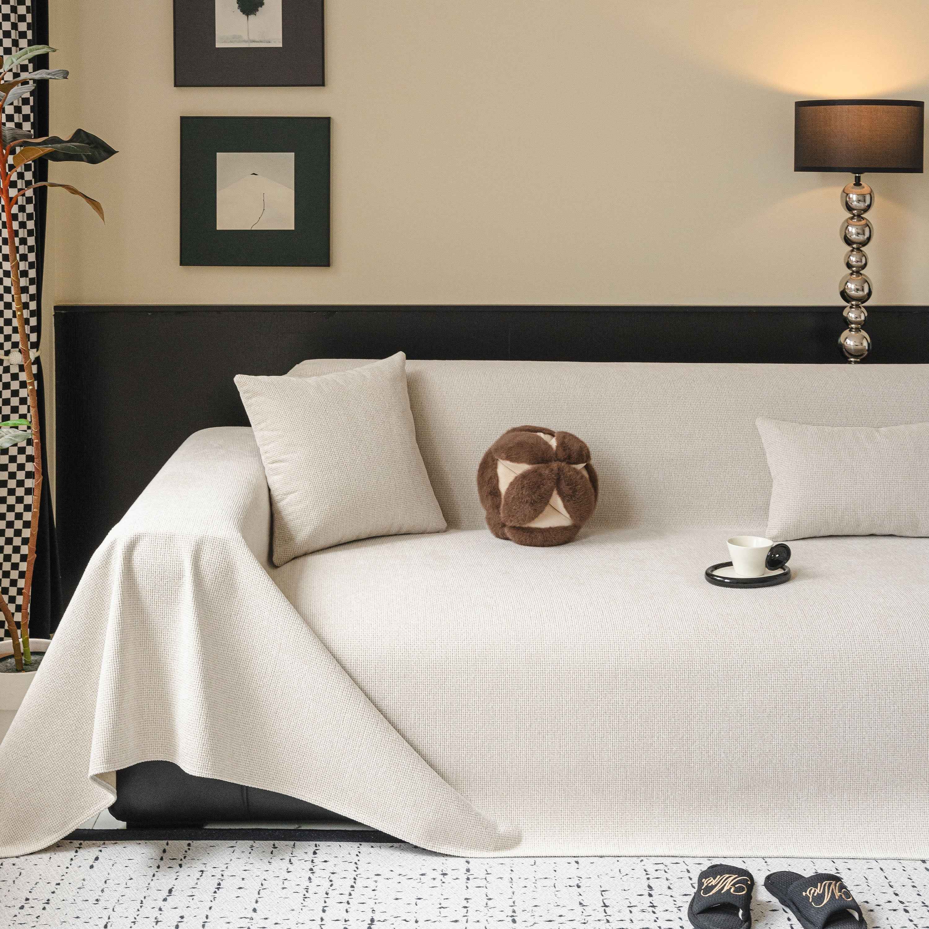 Waterproof Couch Throw Cover for Dogs, Non Slip Slipcover for Leather Fabric Sofa