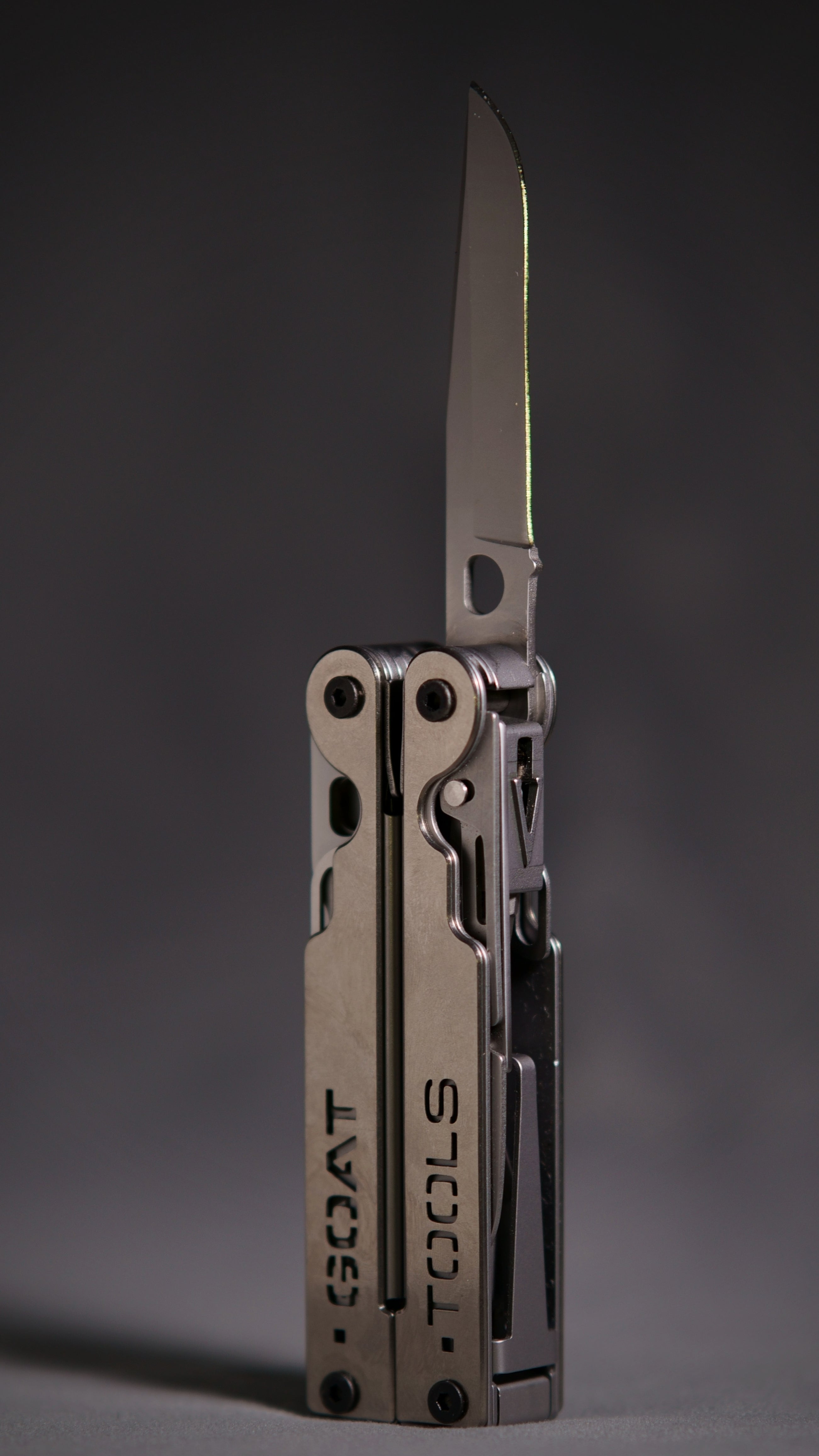 Hot-Swappable Modular Multi Tool -Knife