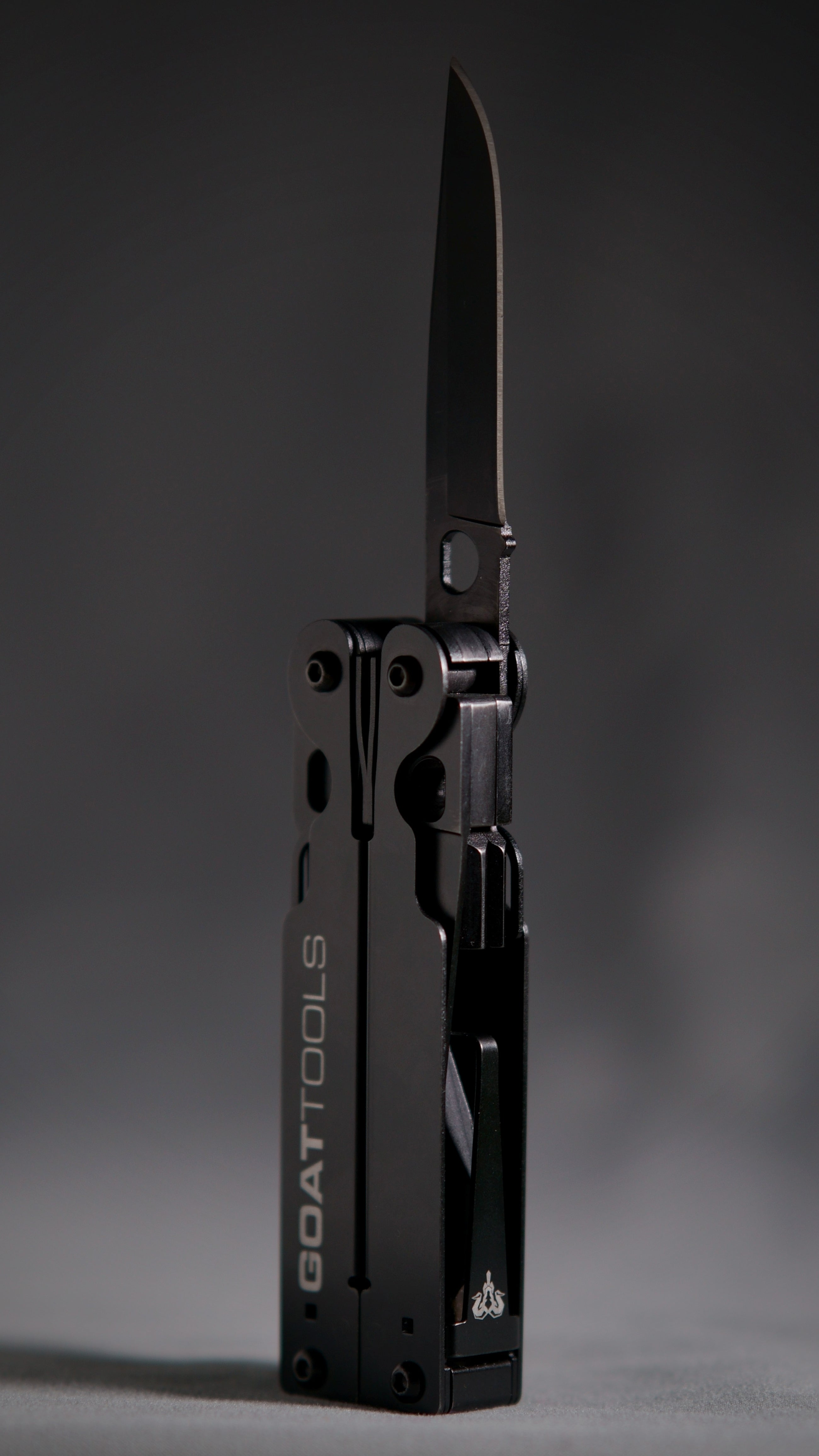 Hot-Swappable Modular Multi Tool -Knife