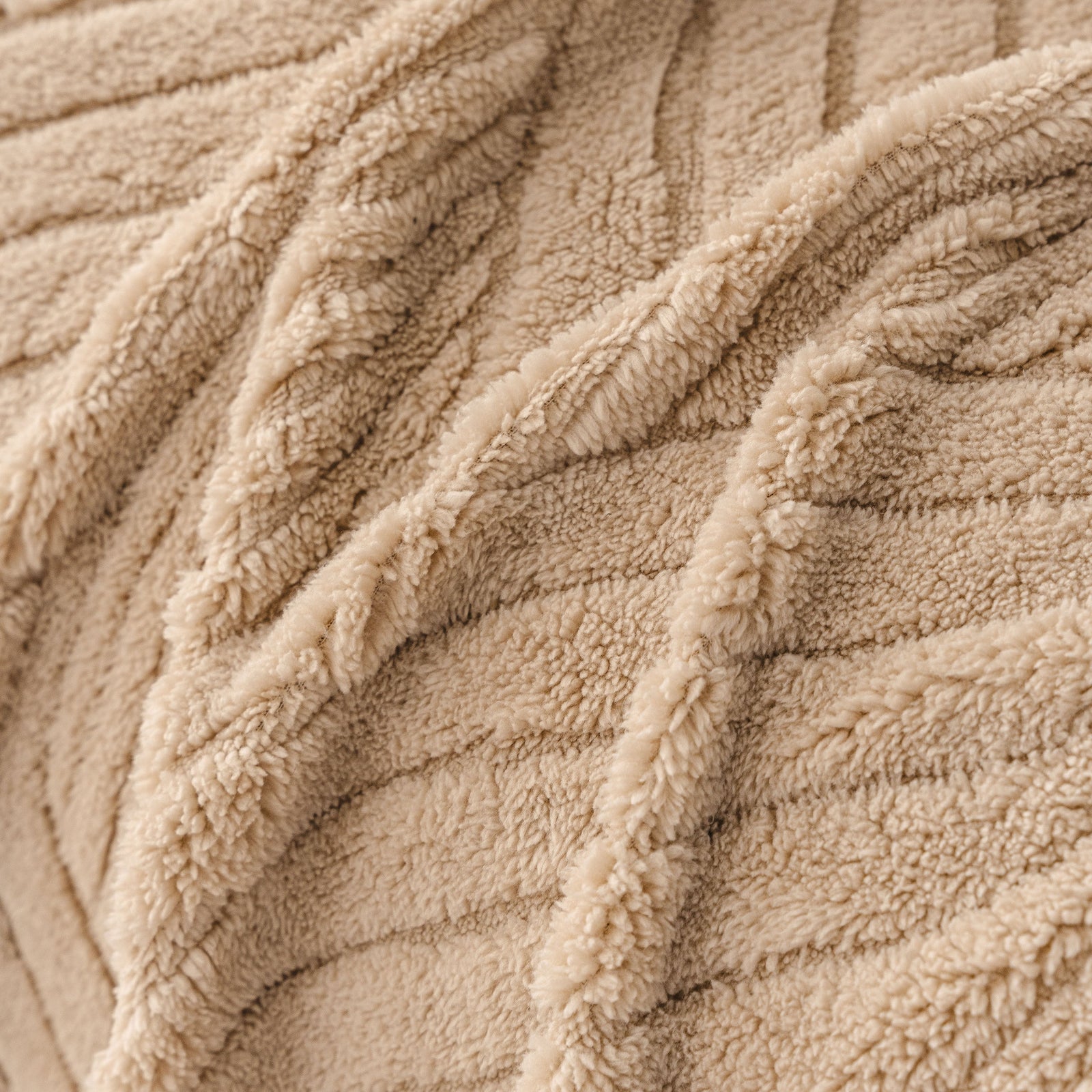 Plush Fleece Washable Sofa Throw Blanket, Soft & Cozy Furniture Protector for Couch