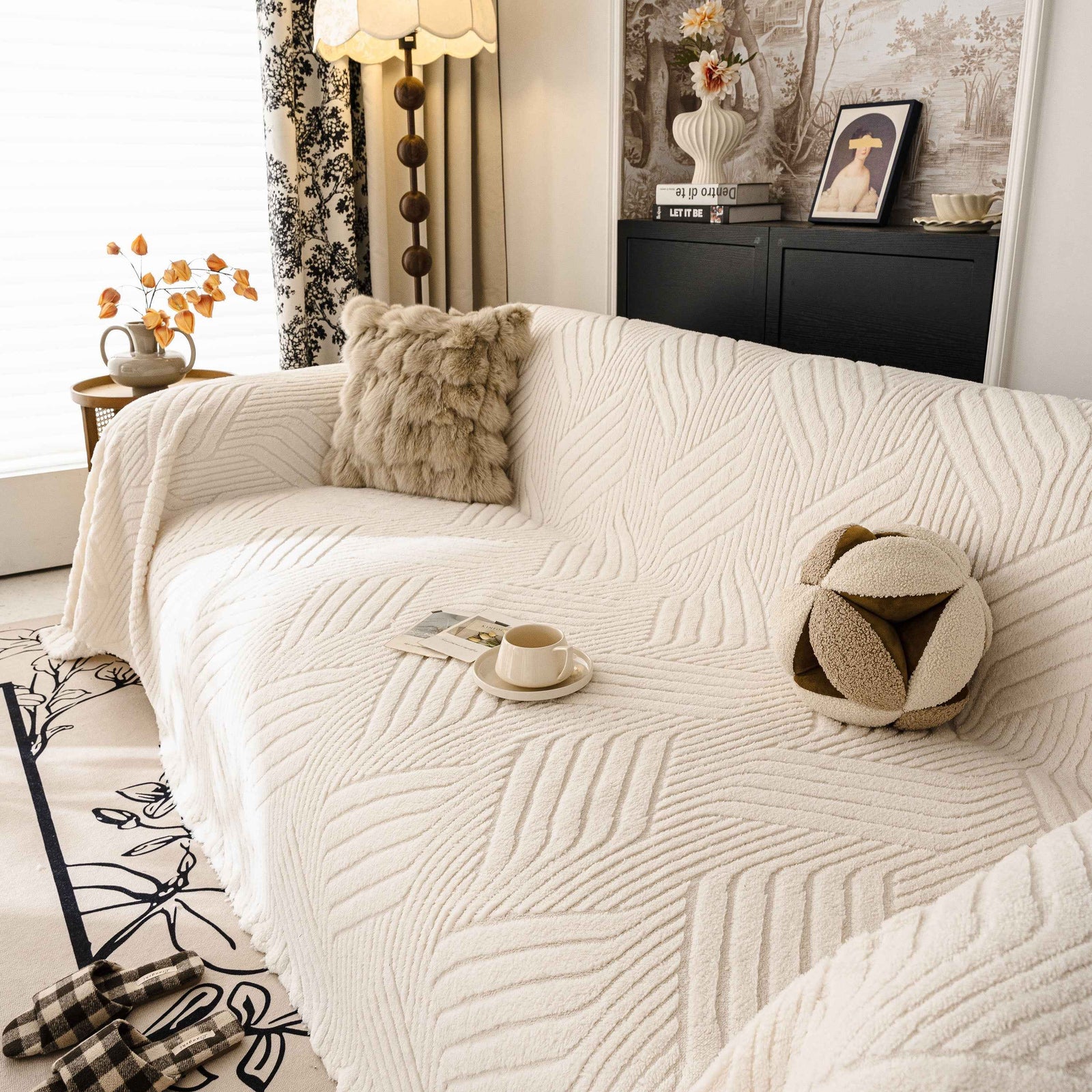 Plush Fleece Washable Sofa Throw Blanket, Soft & Cozy Furniture Protector for Couch