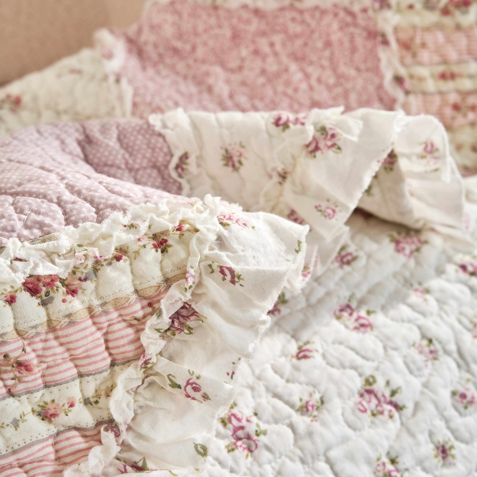 DaDalogy Cotton Patchwork Throw Blanket - Floral Cottage Quilted Reversible Blush Pink & Cream Shabby Chic Botanical Ruffle Design - Vintage Garden Rose Pastel Accents (3031)- 50 x 60