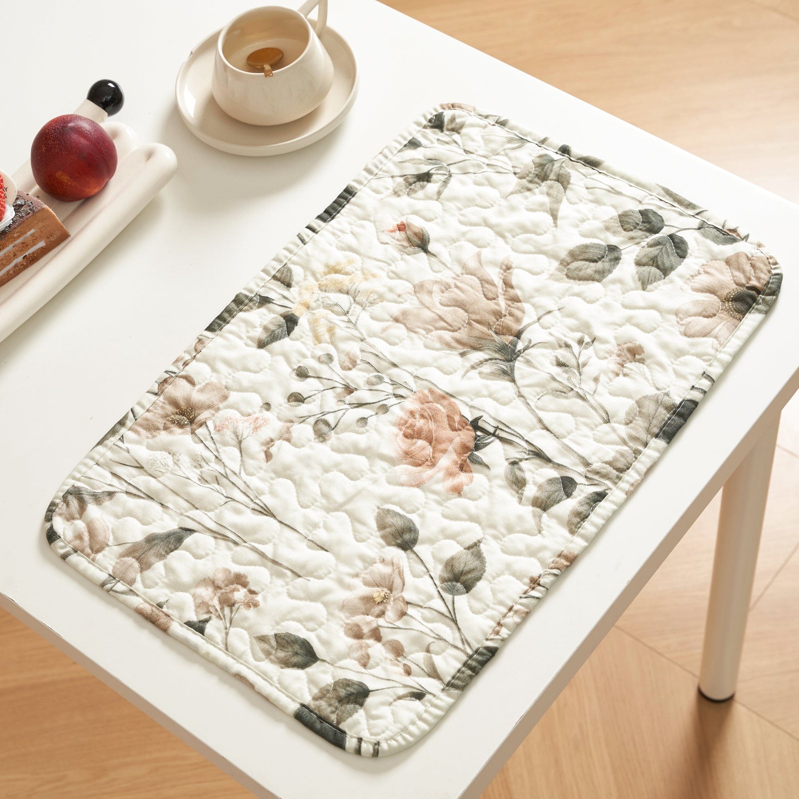 DaDalogy Enchanted Meadow Placemats - Set of 4, Floral Elegance in Beige, Rose, and Soft Green, Premium Soft Microfiber, Perfect for Any Meal, 13x19 Inches